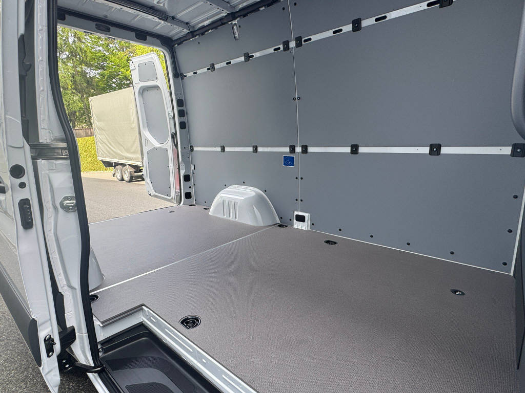 MERCEDES-BENZ Sprinter 319 CDI Pro Kasten HD 3665 S-image-6