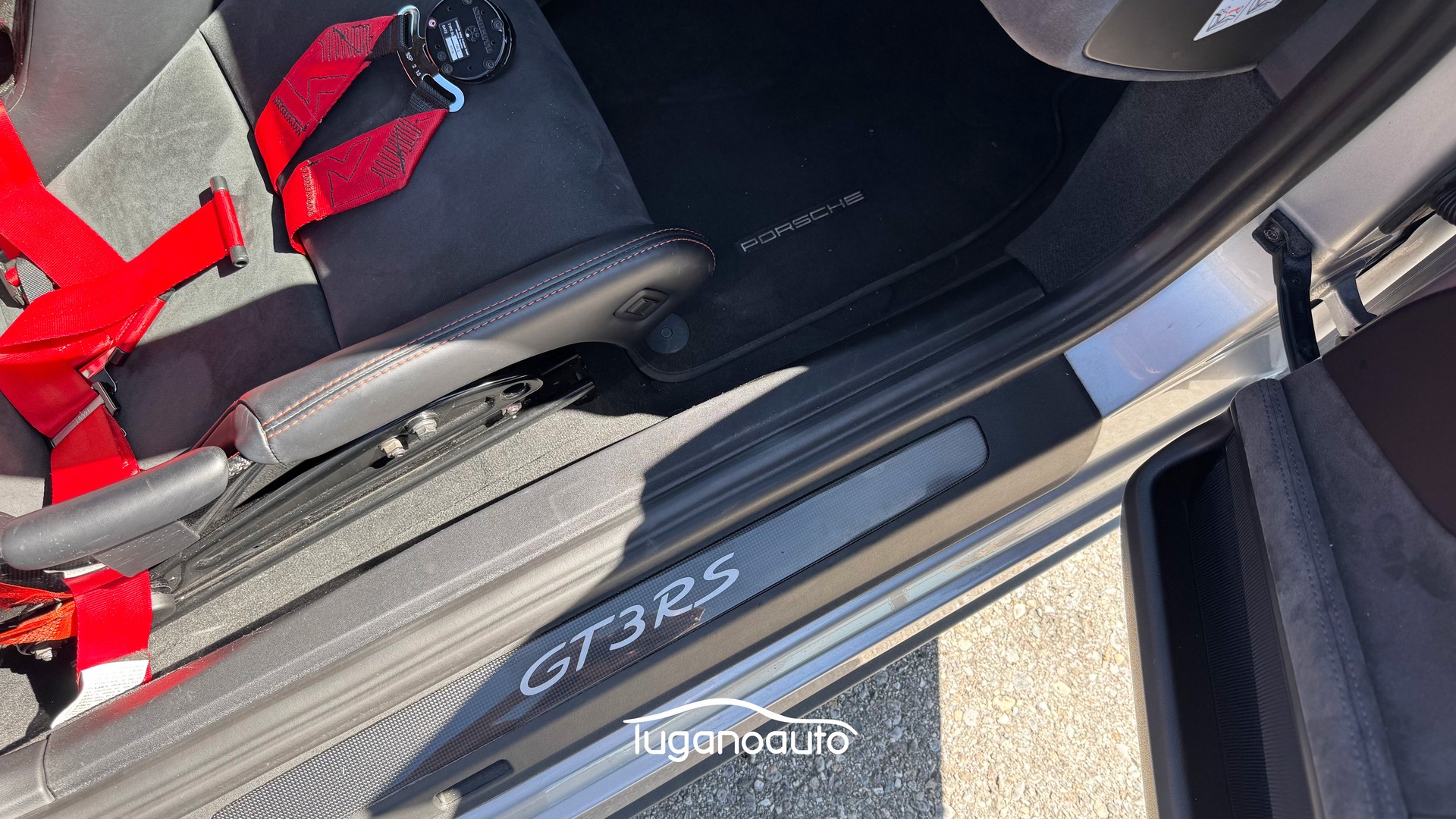 PORSCHE 911 GT3 RS PDK-image-8