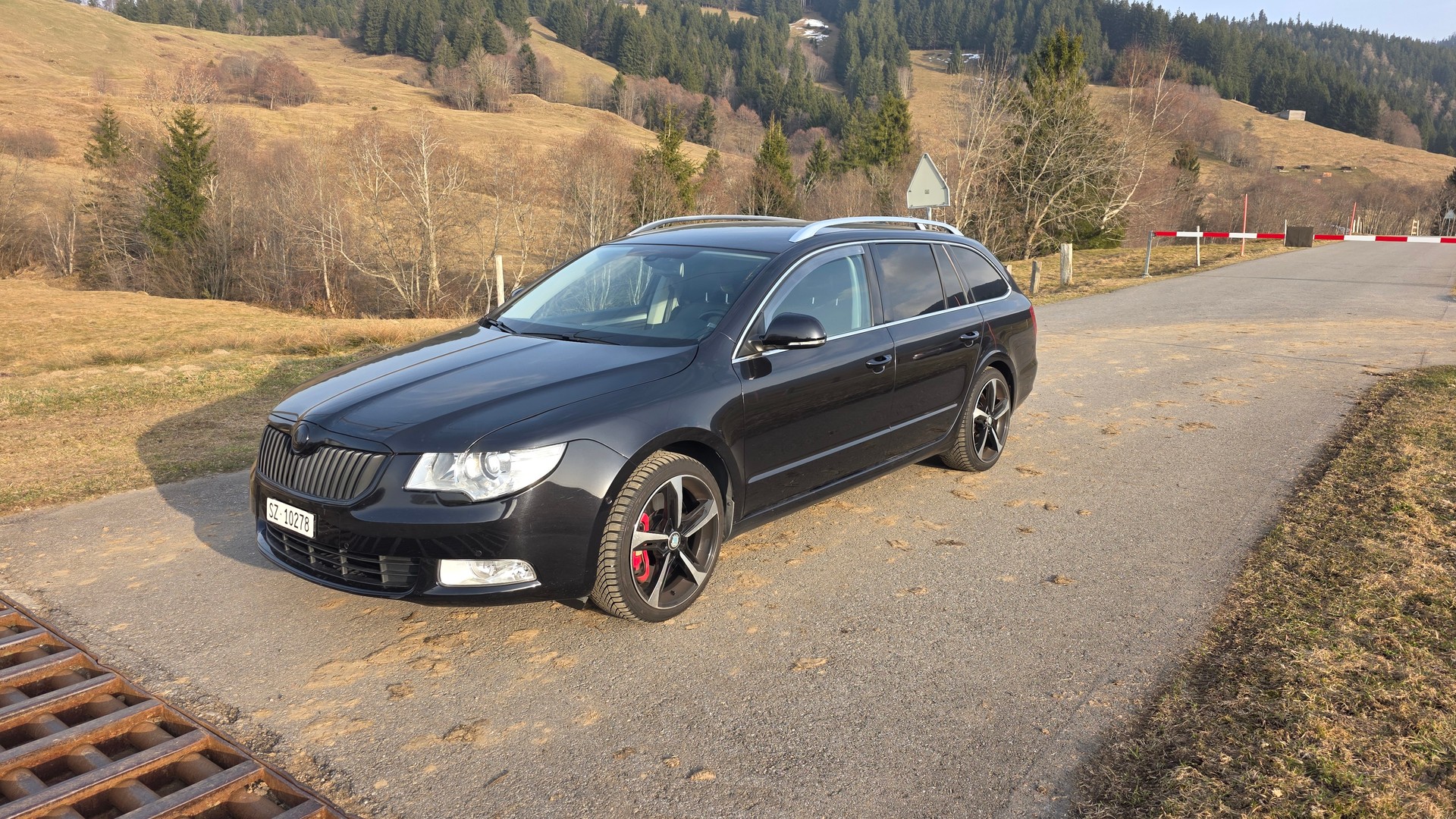 SKODA 3.6 V6 FSI Elegance 4x4 DSG-image-0