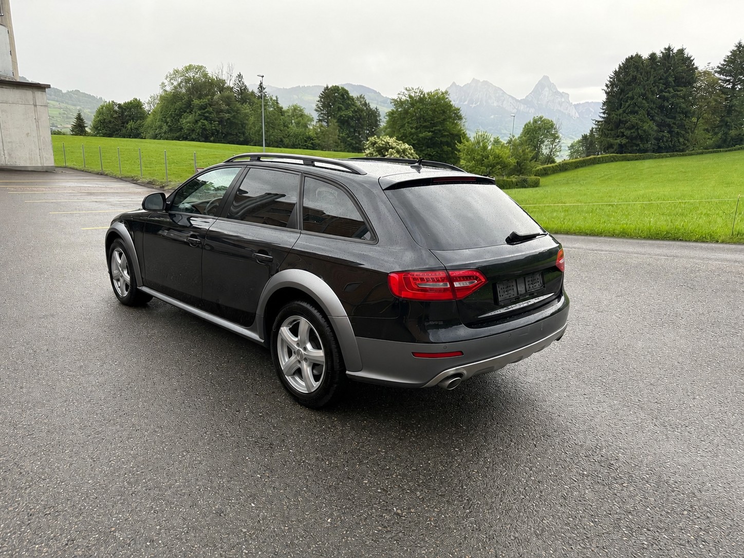 AUDI A4 allroad 3.0 TDI quattro S-tronic-image-5