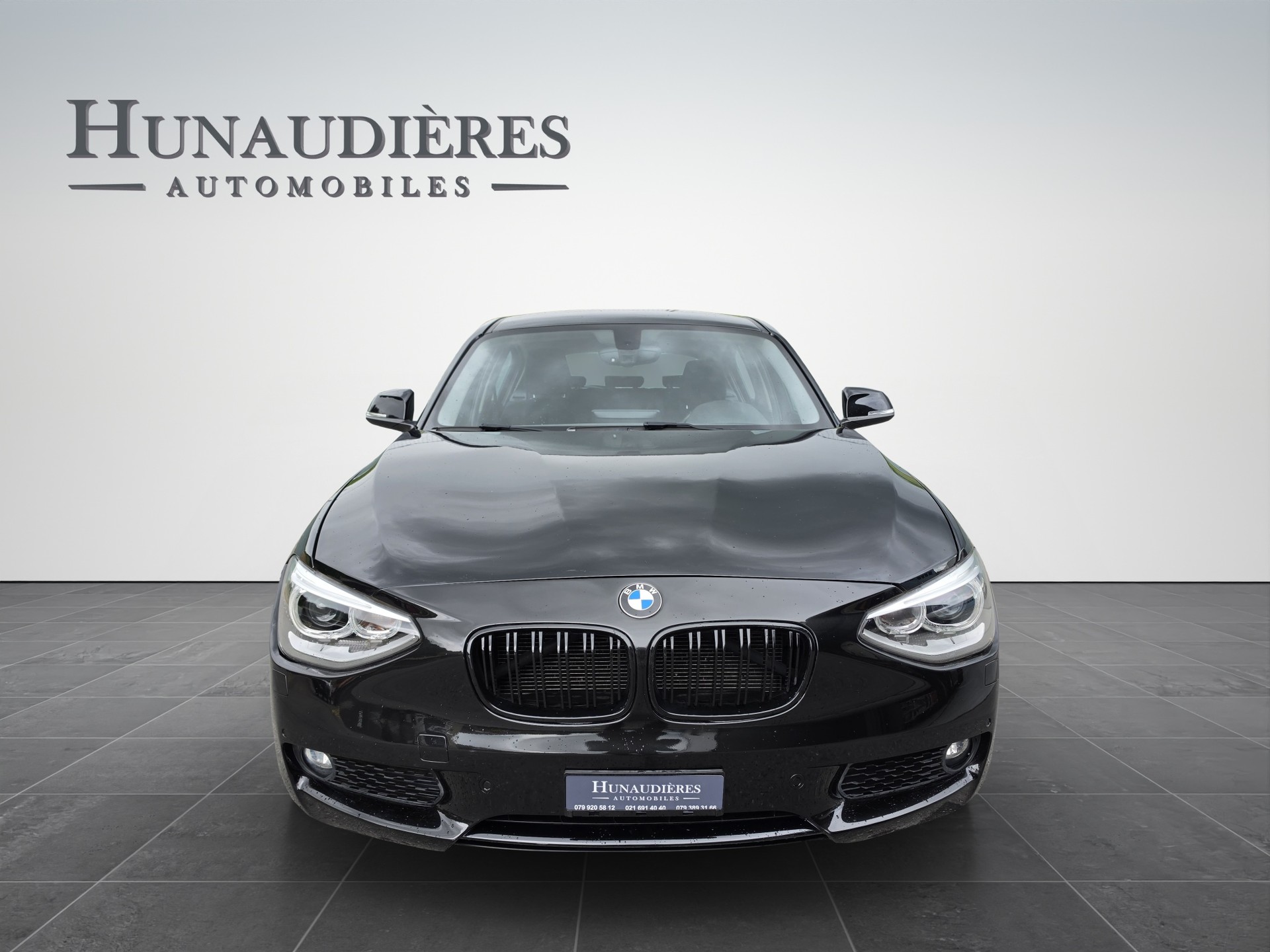 BMW 116i-image-11