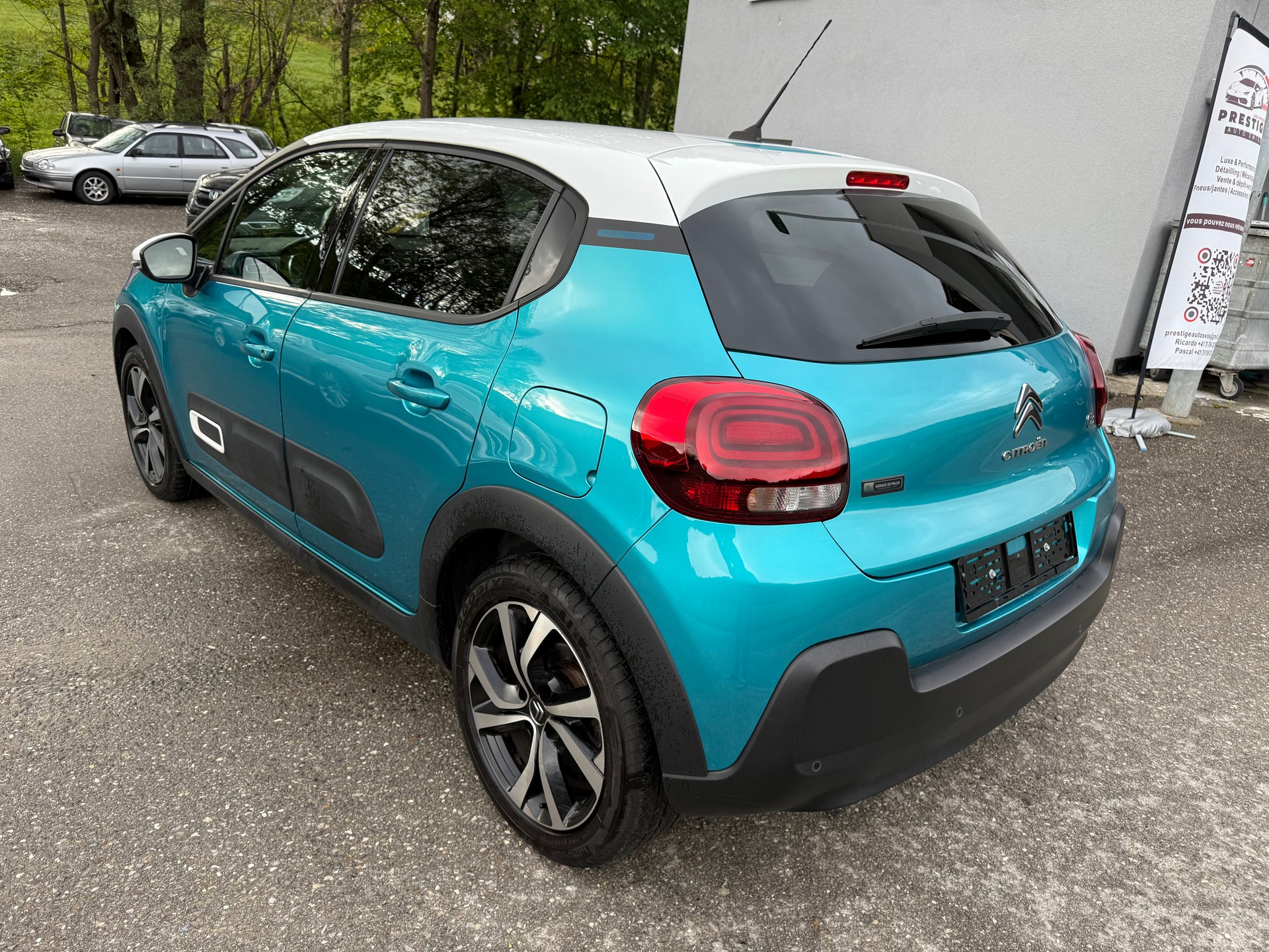 CITROEN C3 1.2i PureTech Swiss Edition EAT6-image-6