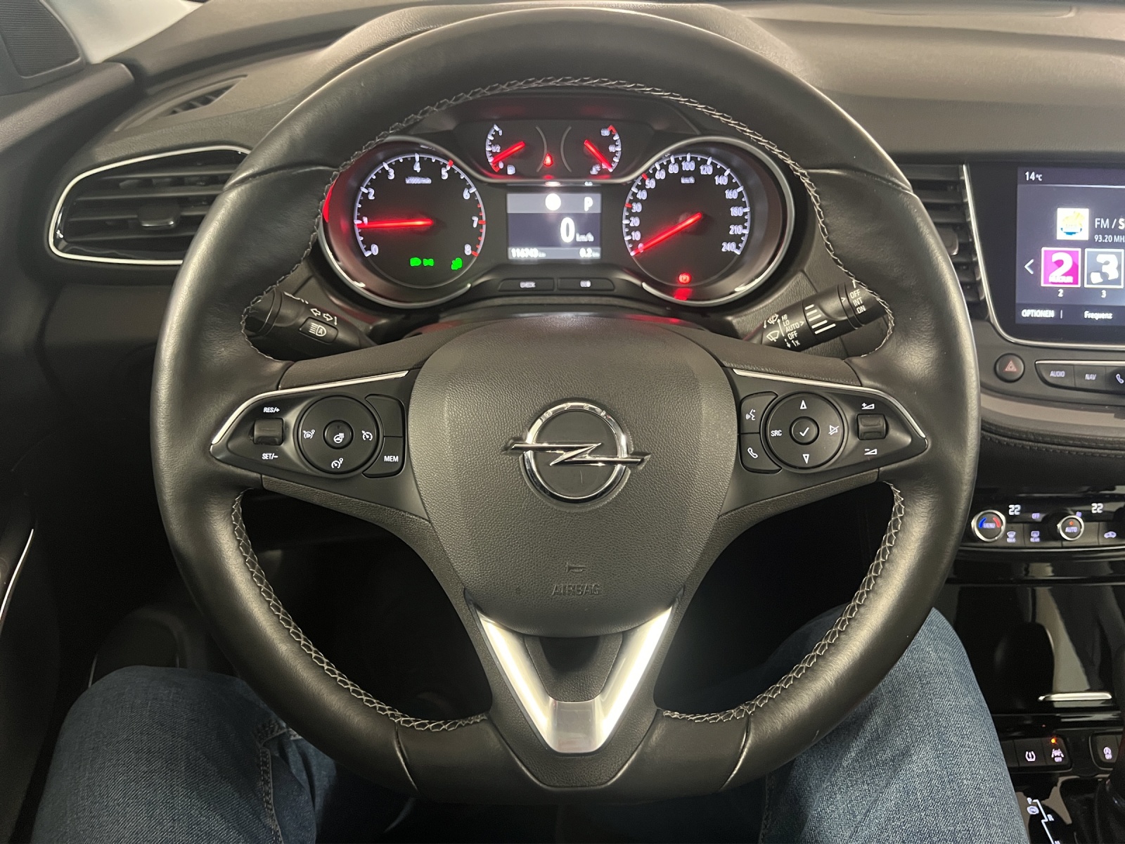 OPEL Grandland X 1.2i T Excellence-image-6