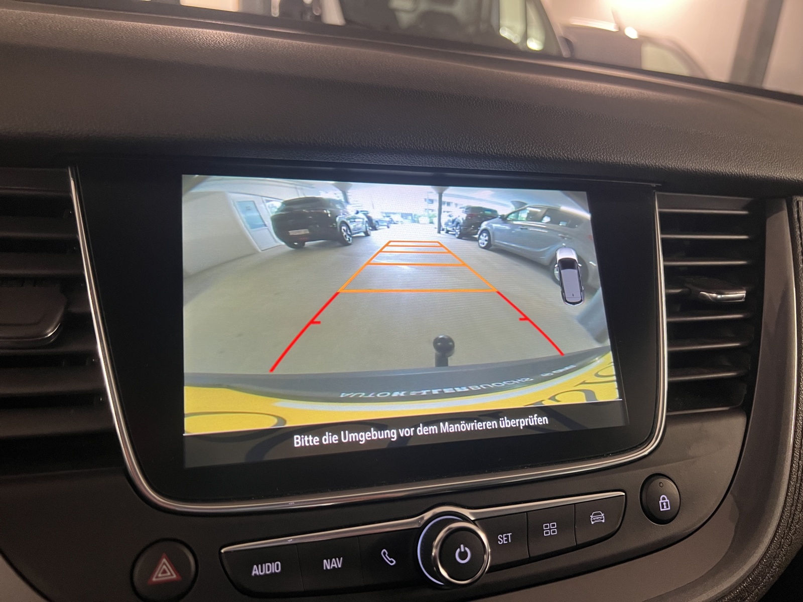 OPEL Grandland X 1.2i T Excellence-image-9