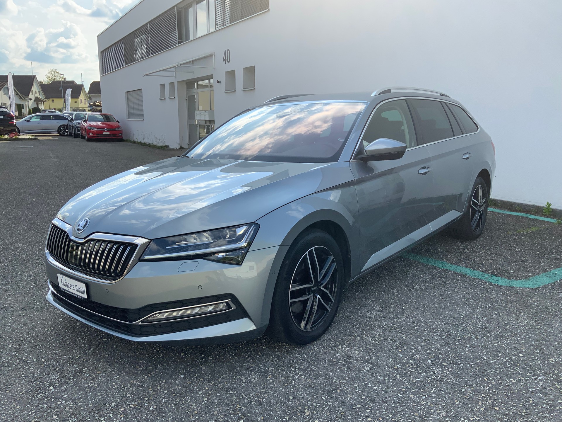 SKODA Superb Combi 2.0 TDi Style 4x4 DSG-image-0