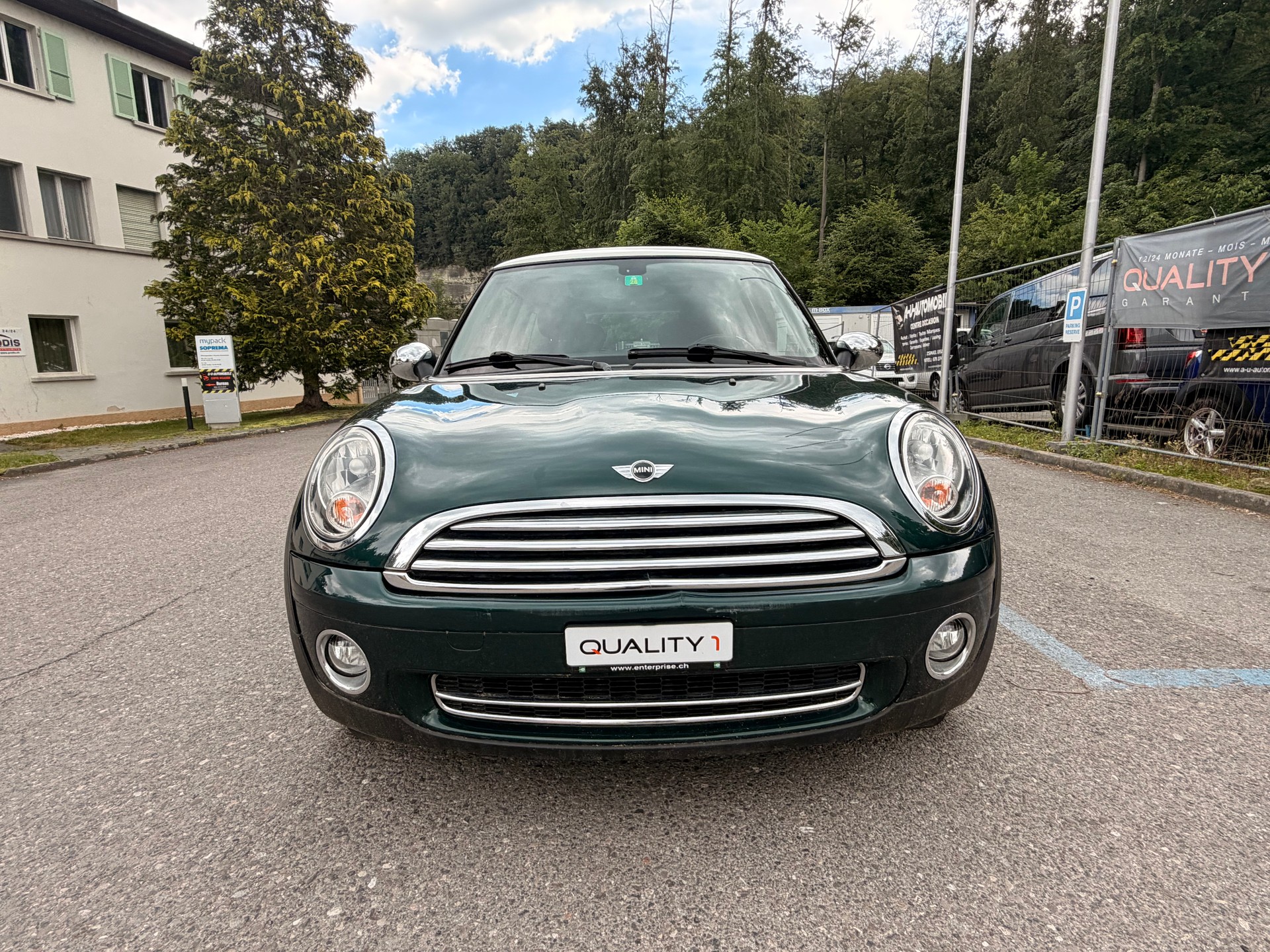 MINI Cooper-image-1