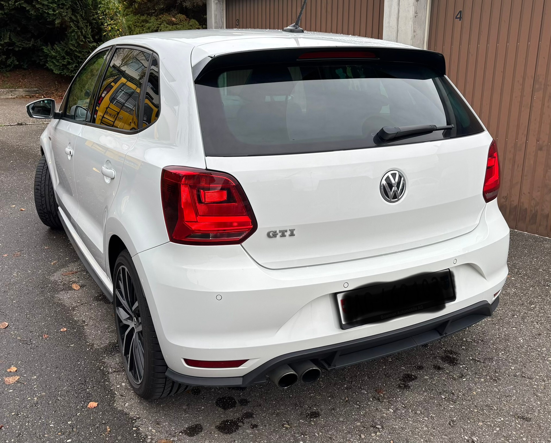 VW 1.8 TSI GTI-image-2