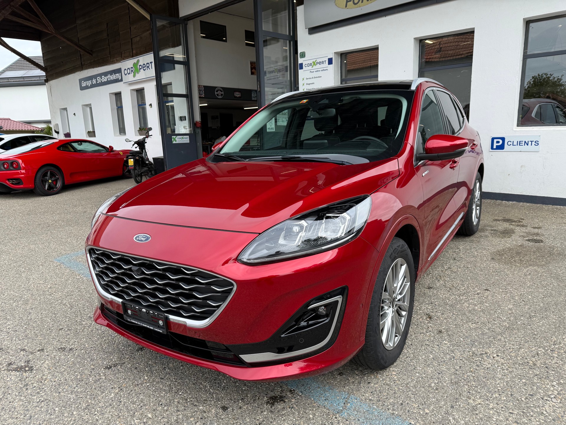 FORD 2.5 Hybrid Vignale 4x4-image-0