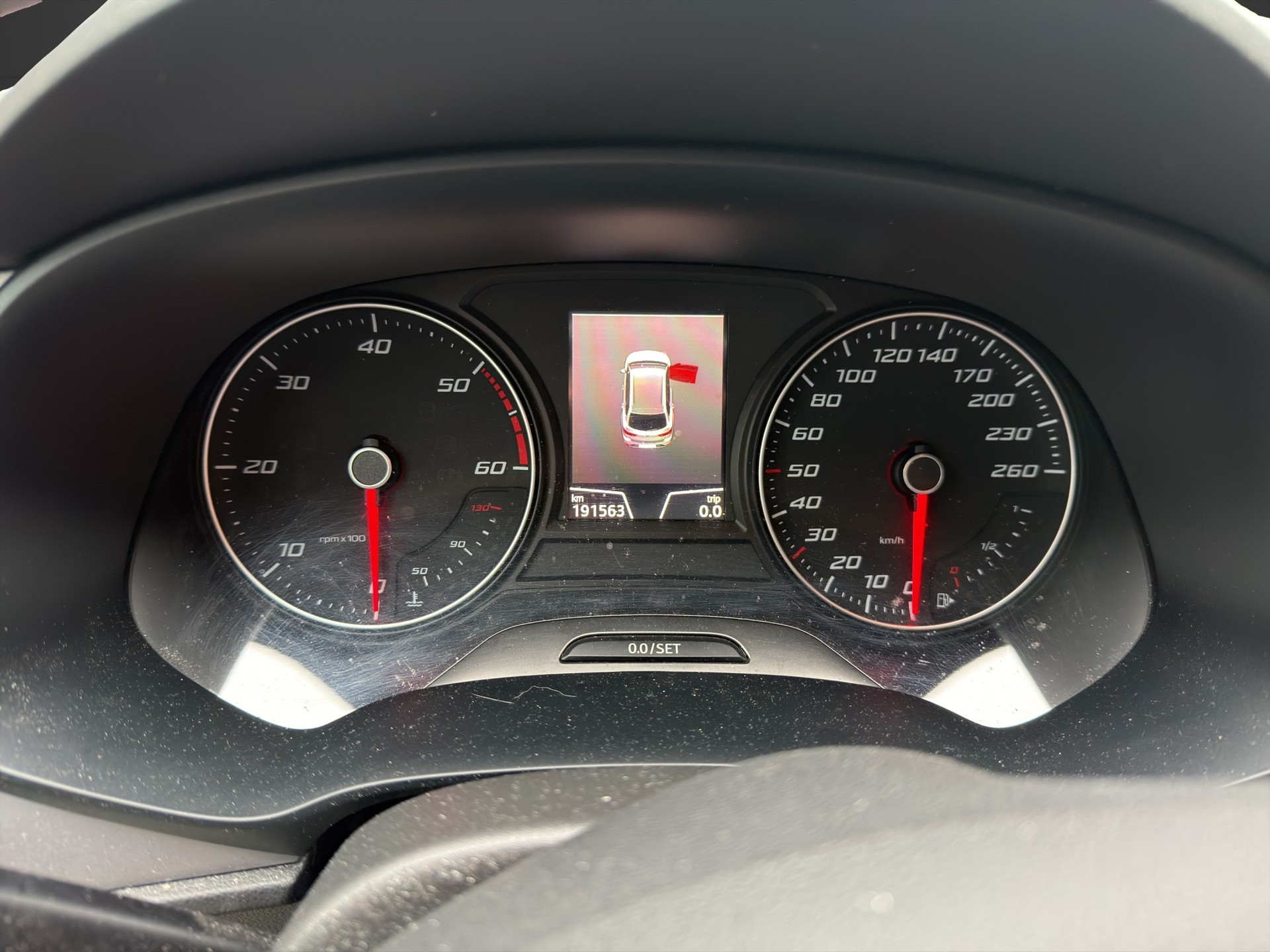 SEAT Leon ST 1.6 TDI CR Reference DSG-image-13