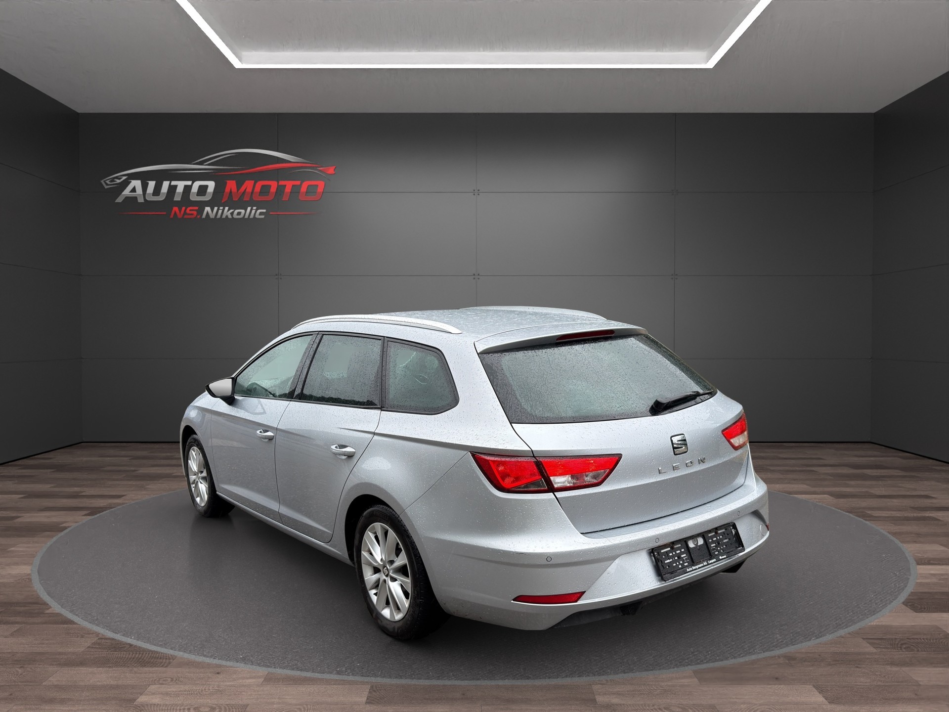 SEAT Leon ST 1.6 TDI CR Reference DSG-image-3