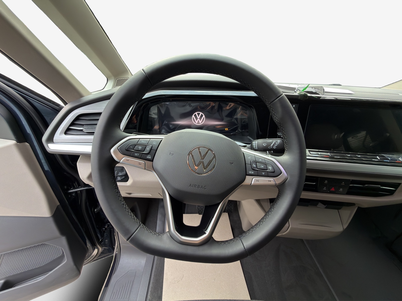 VW California eHybrid Ocean Liberty 4Motion-image-9