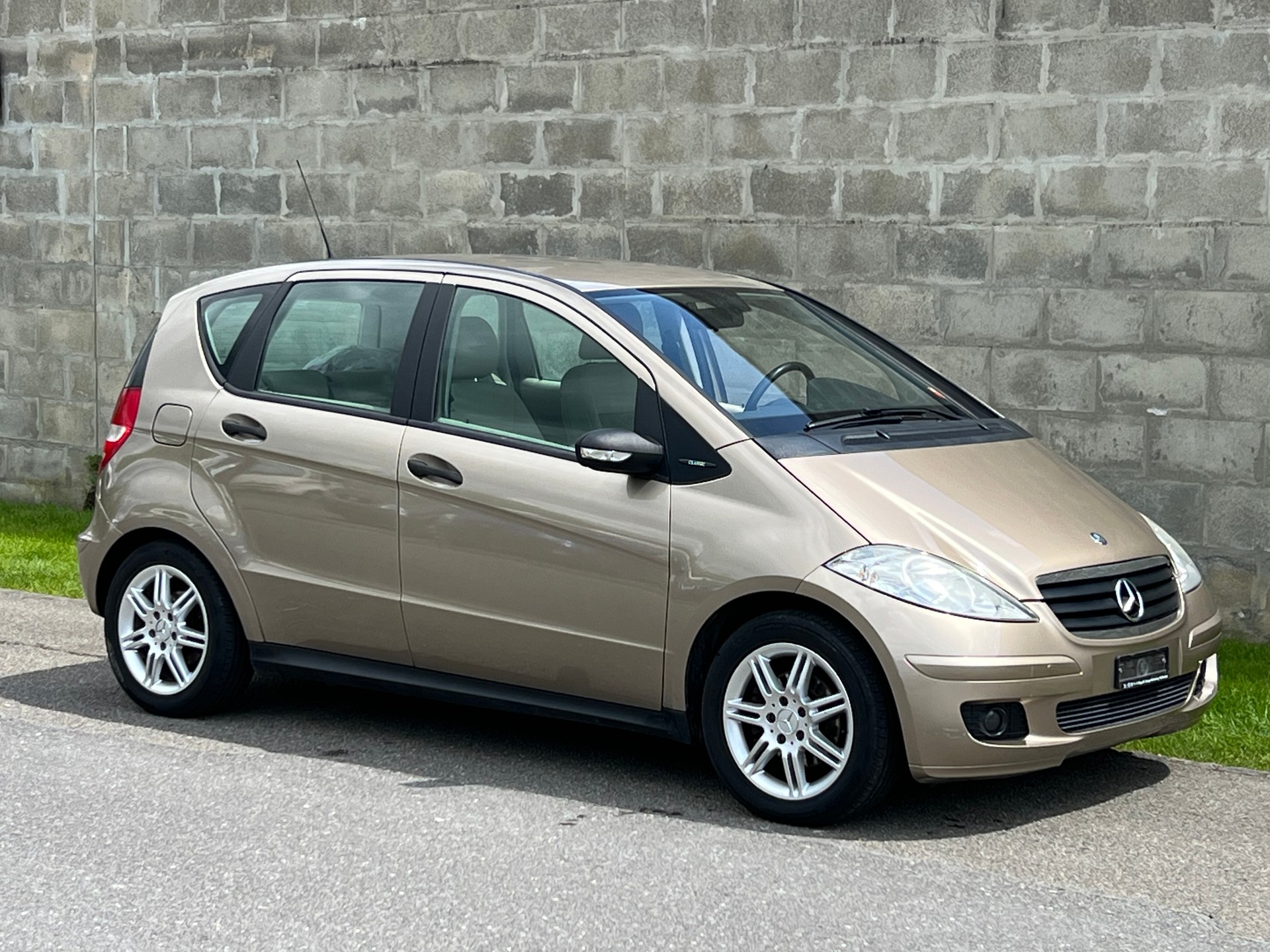 MERCEDES-BENZ A 170 Classic-image-3
