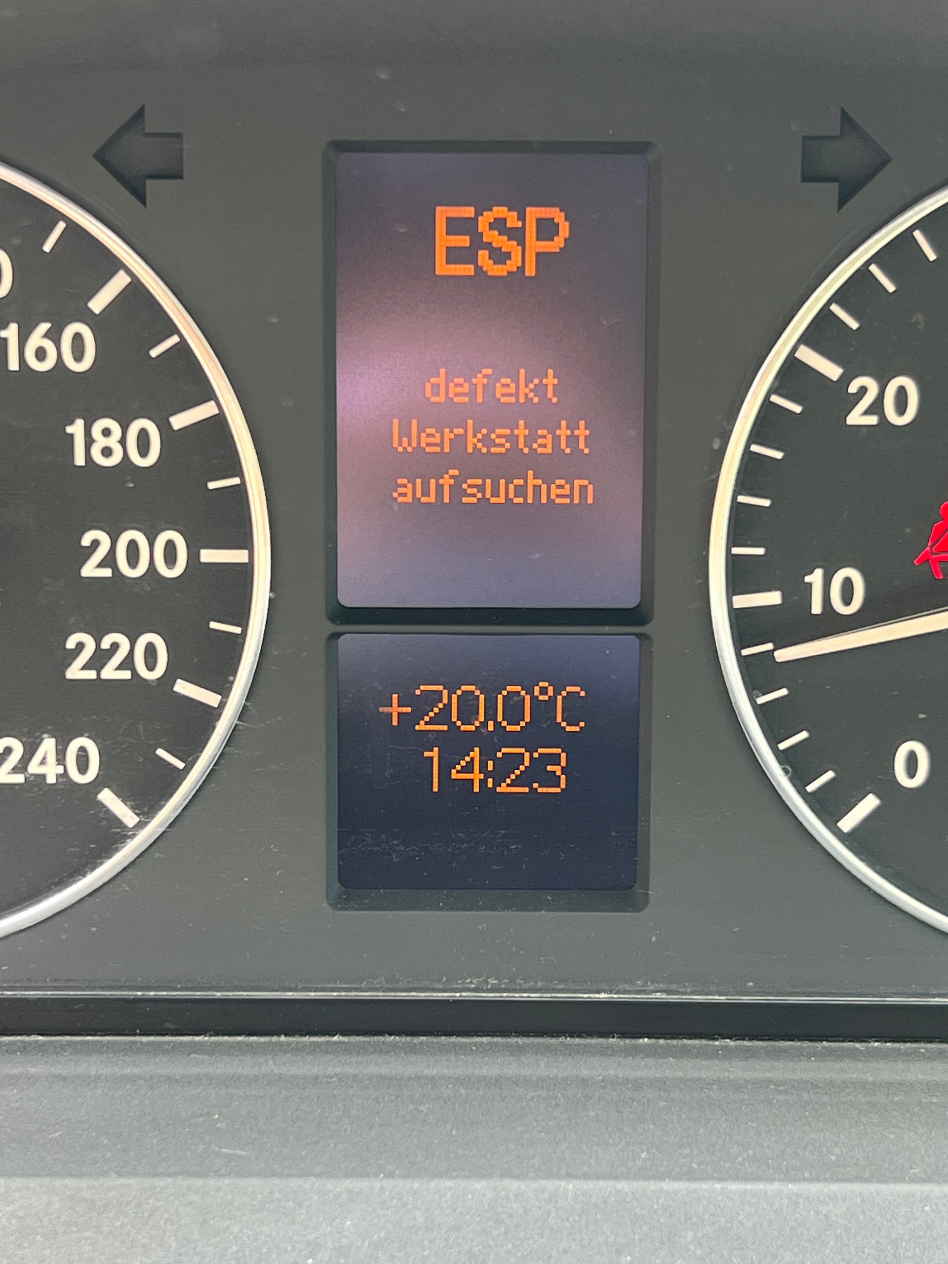 MERCEDES-BENZ A 170 Classic-image-8