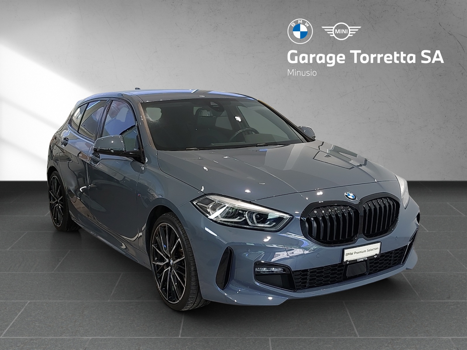 BMW 120d xDrive Steptronic Pure M Sport-image-6
