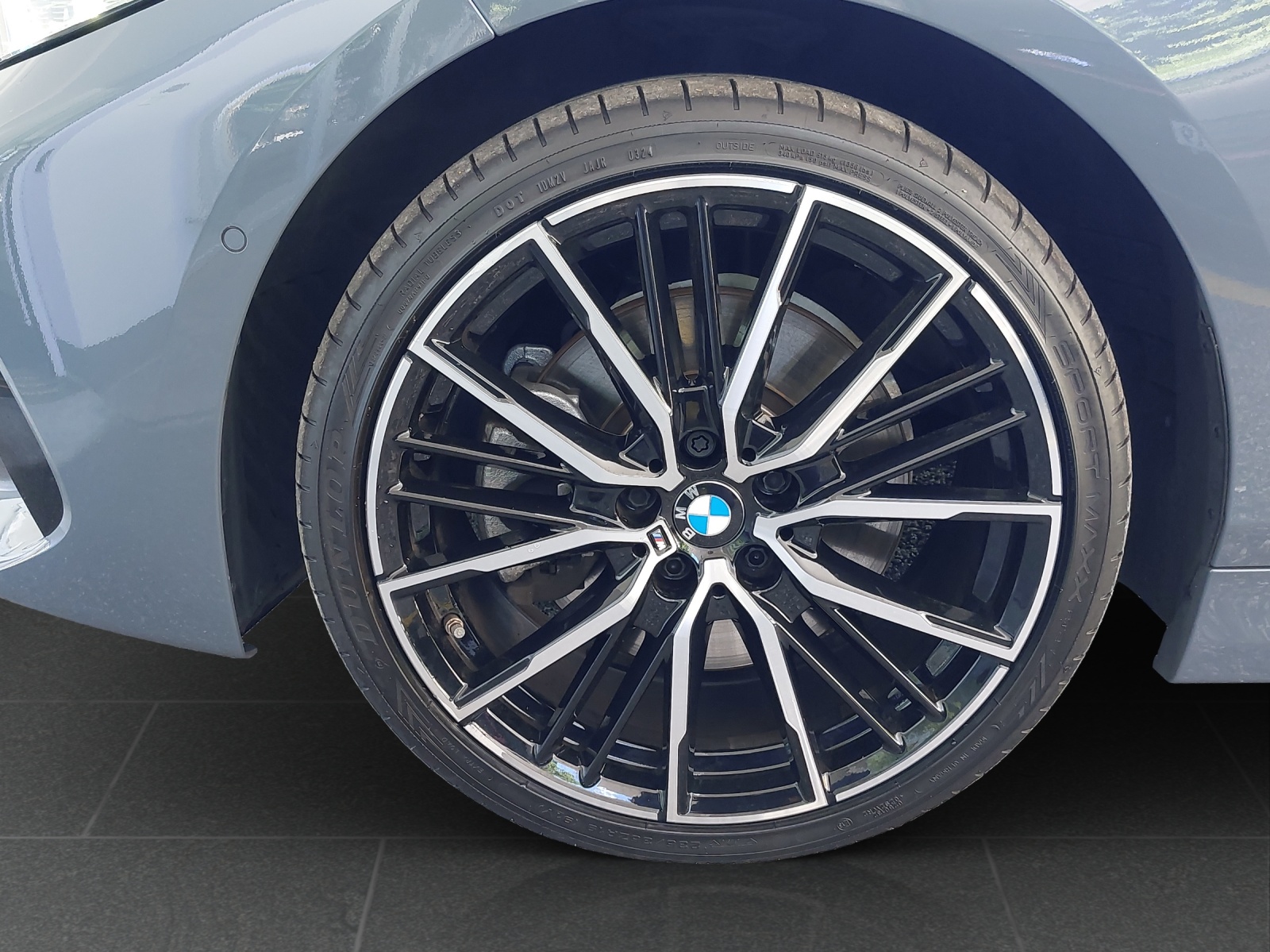 BMW 120d xDrive Steptronic Pure M Sport-image-8