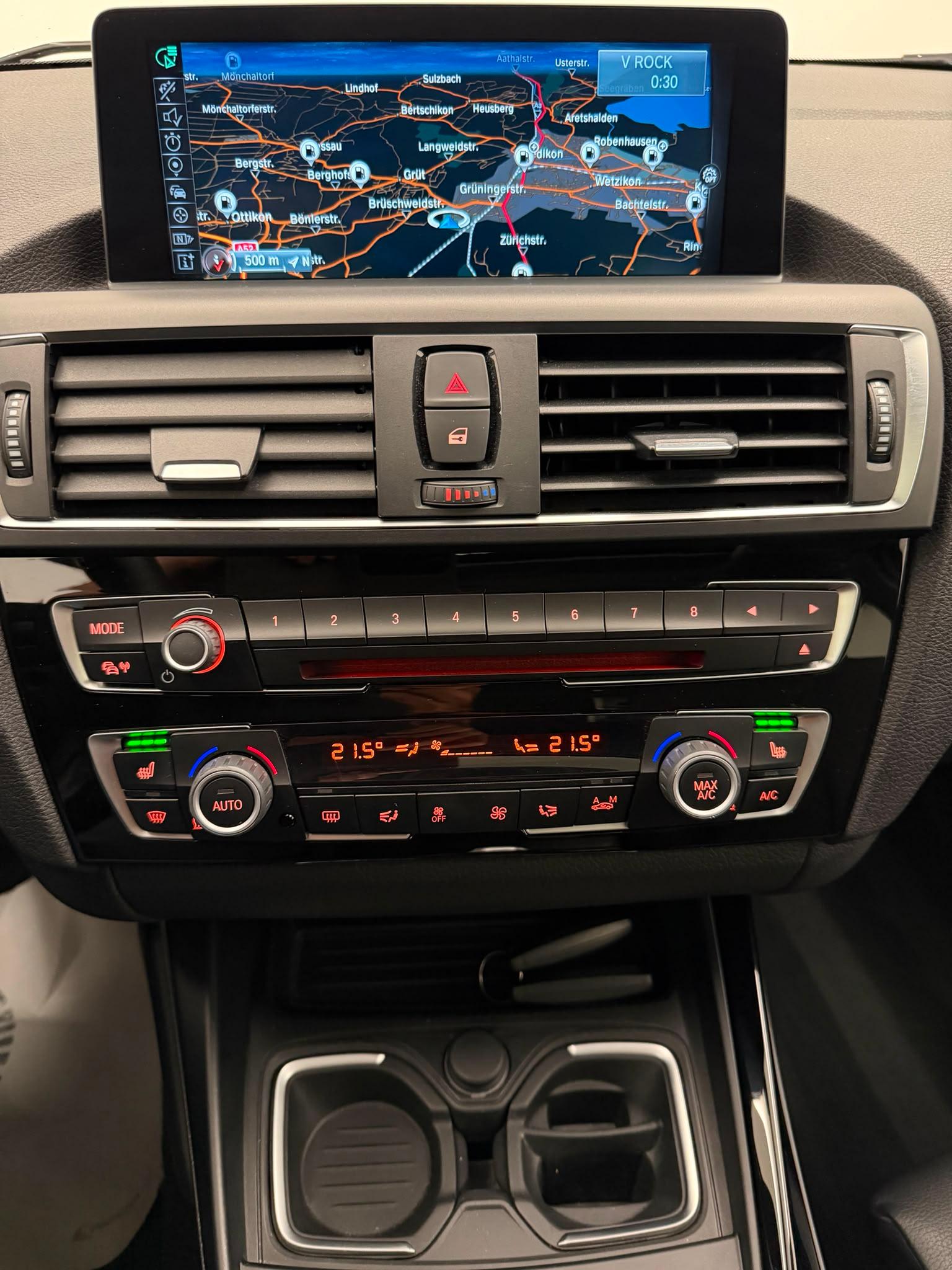 BMW 118d xDrive-image-18