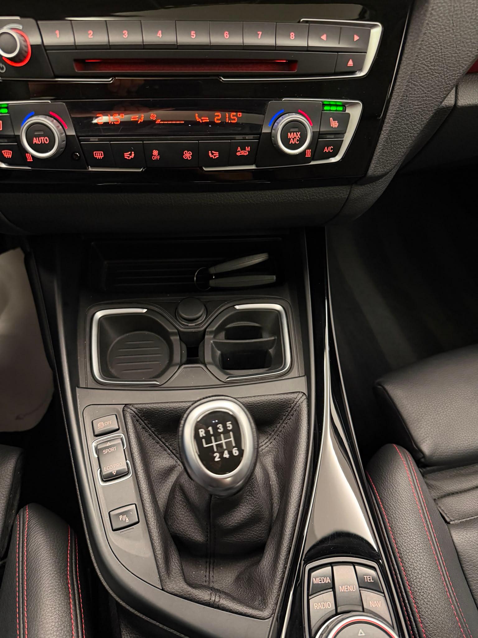 BMW 118d xDrive-image-20