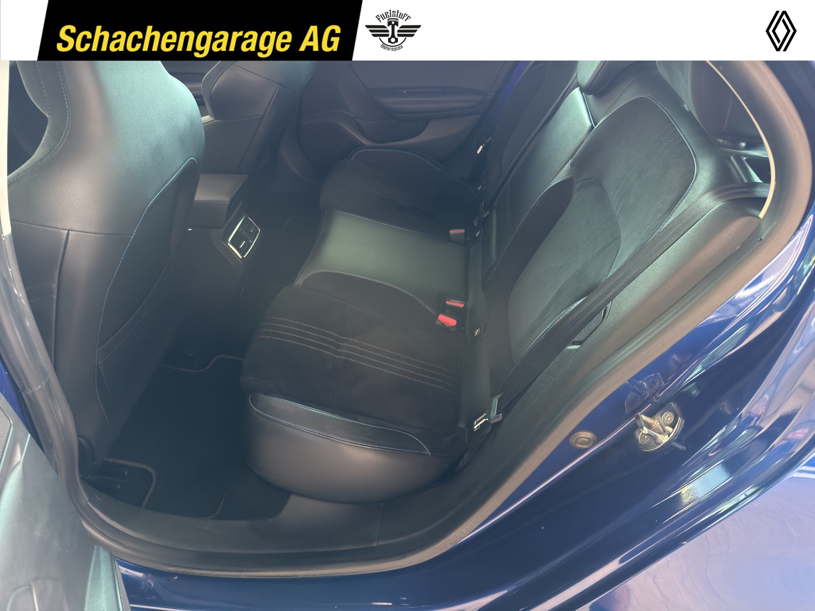 RENAULT Mégane 1.6 16V Turbo GT EDC-image-5