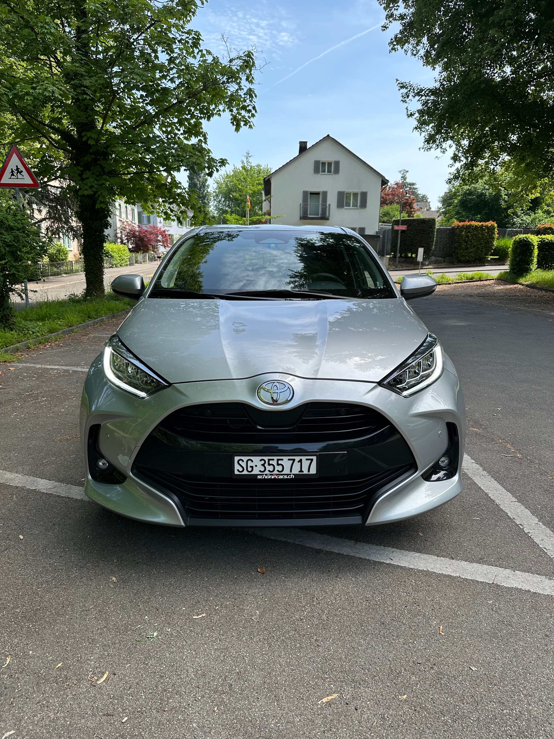 TOYOTA 1.5 Trend e-CVT-image-0