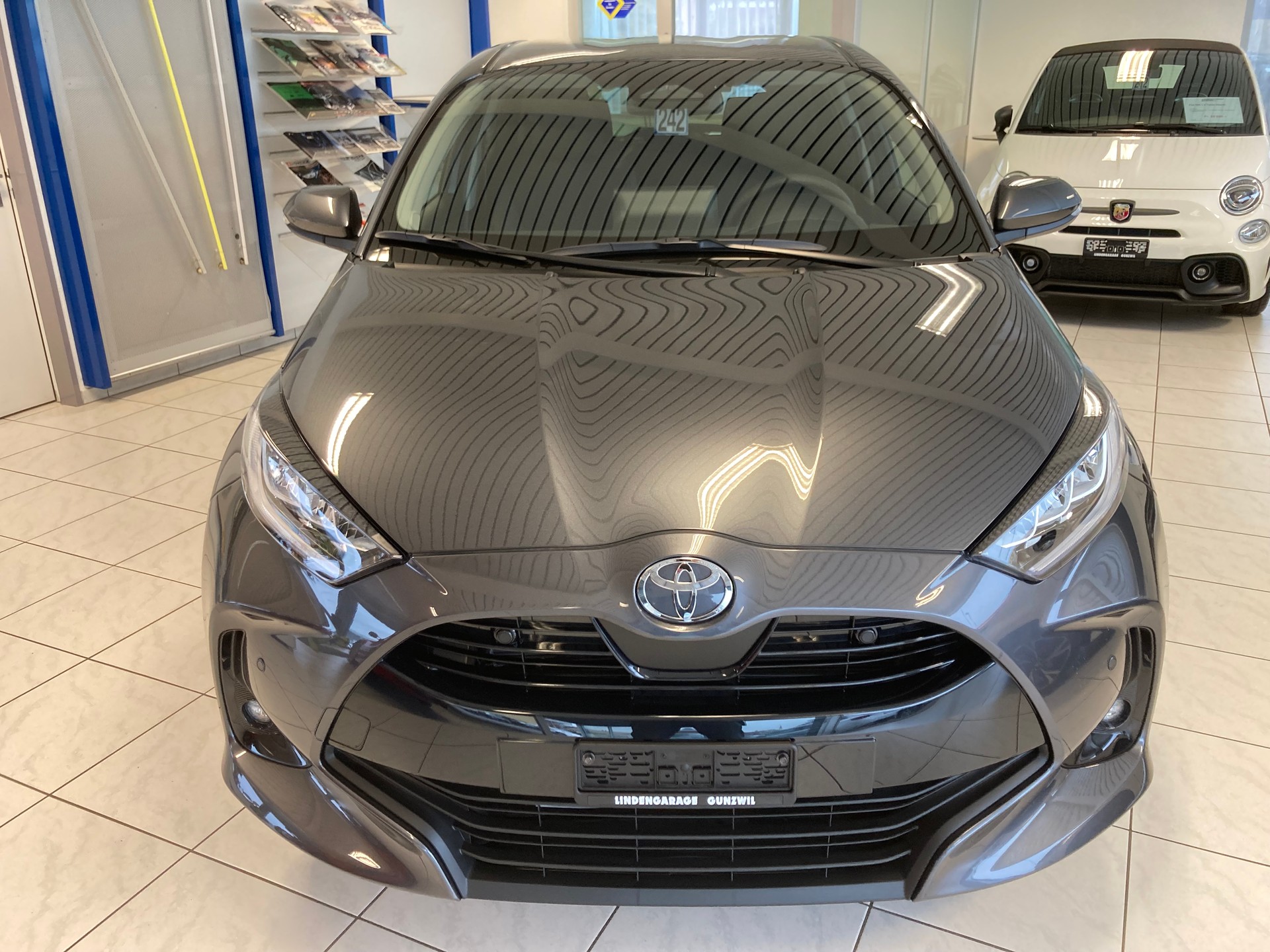 TOYOTA Yaris 1.5 Trend e-CVT