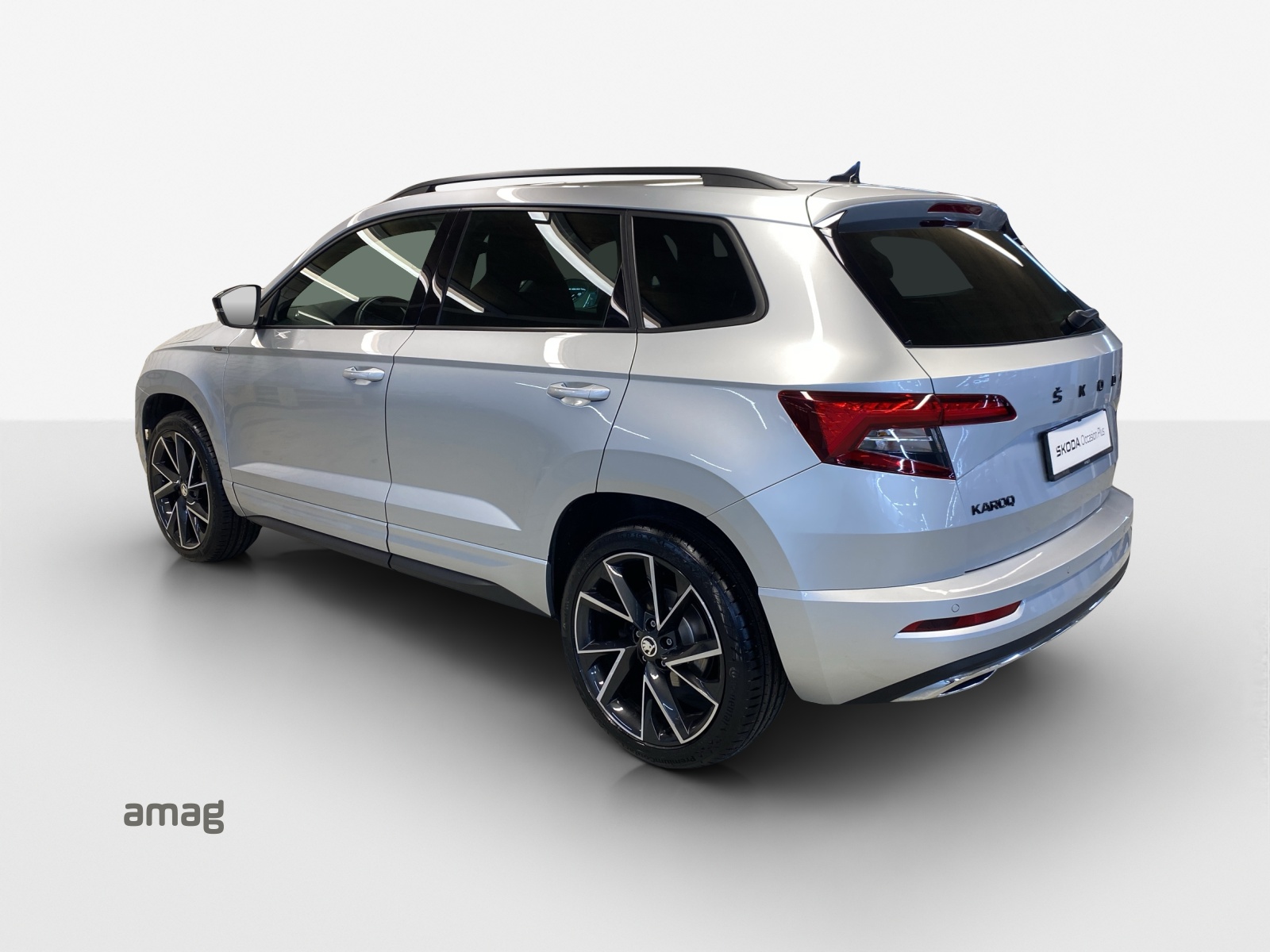 SKODA Karoq 2.0 TDI CR SportLine 4x4 DSG-image-2