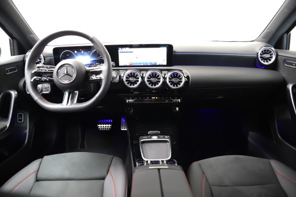 MERCEDES-BENZ A 250 e 8G-DCT-image-9