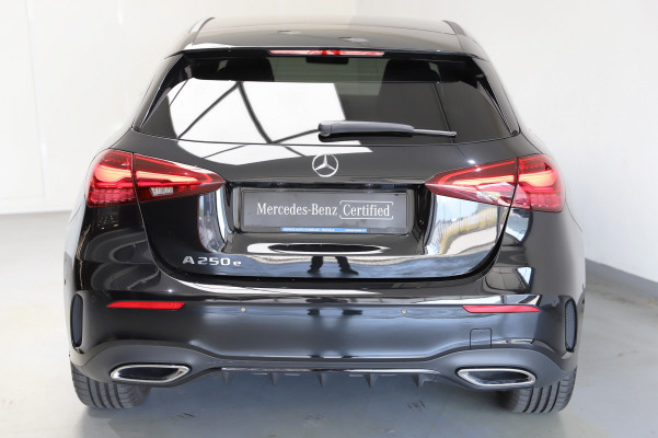MERCEDES-BENZ A 250 e 8G-DCT-image-5