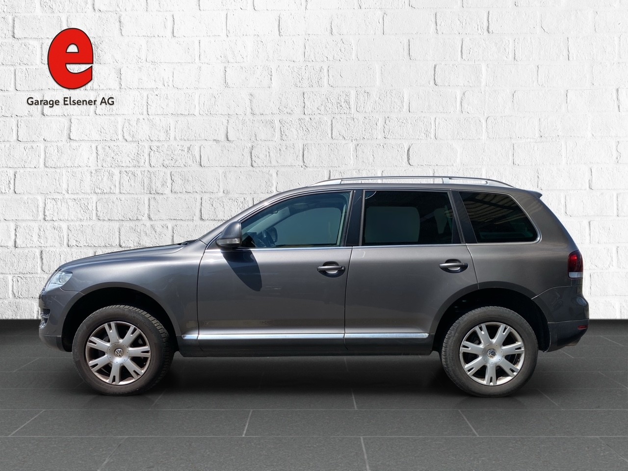 VW Touareg 3.0 TDI Tiptronic-image-1