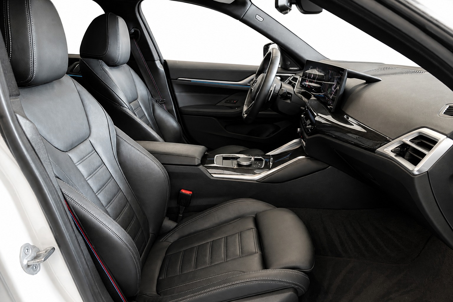 BMW M440i xDrive 48V Gran Coupé M Sport PRO LCI Steptronic-image-25