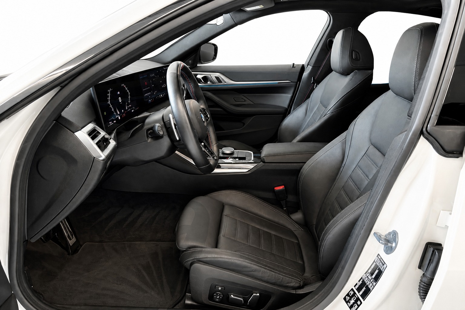 BMW M440i xDrive 48V Gran Coupé M Sport PRO LCI Steptronic-image-12