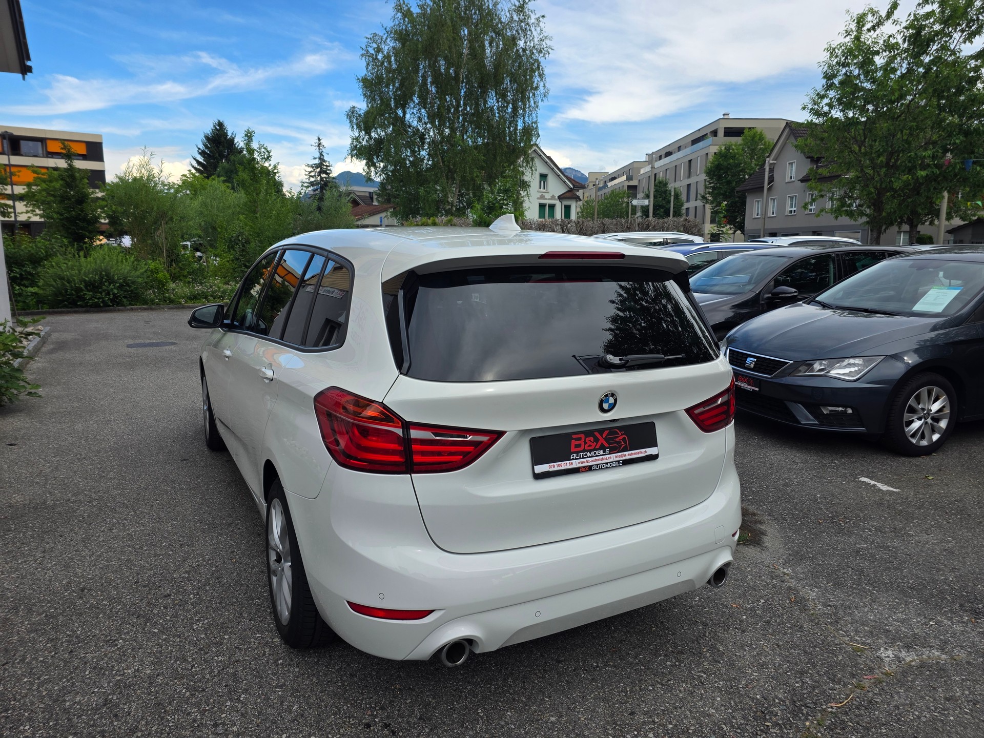 BMW 220d xDrive Gran Tourer Steptronic-image-6