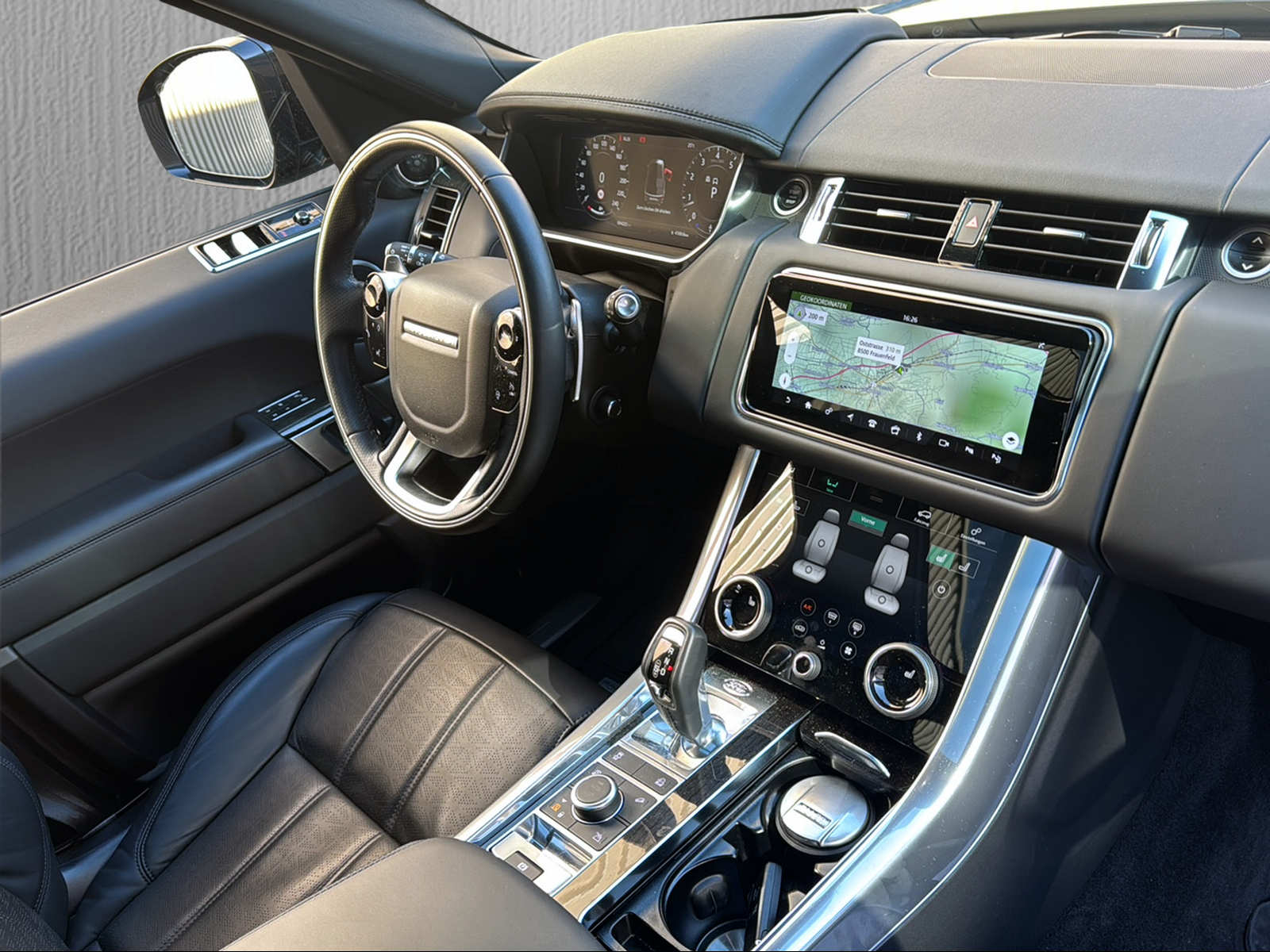 LAND ROVER Range Rover Sport P400 3.0 I6 MHEV HSE Dynamic*Standheizung*Luftfahrwerk*Panoramadach*AHK*-image-11
