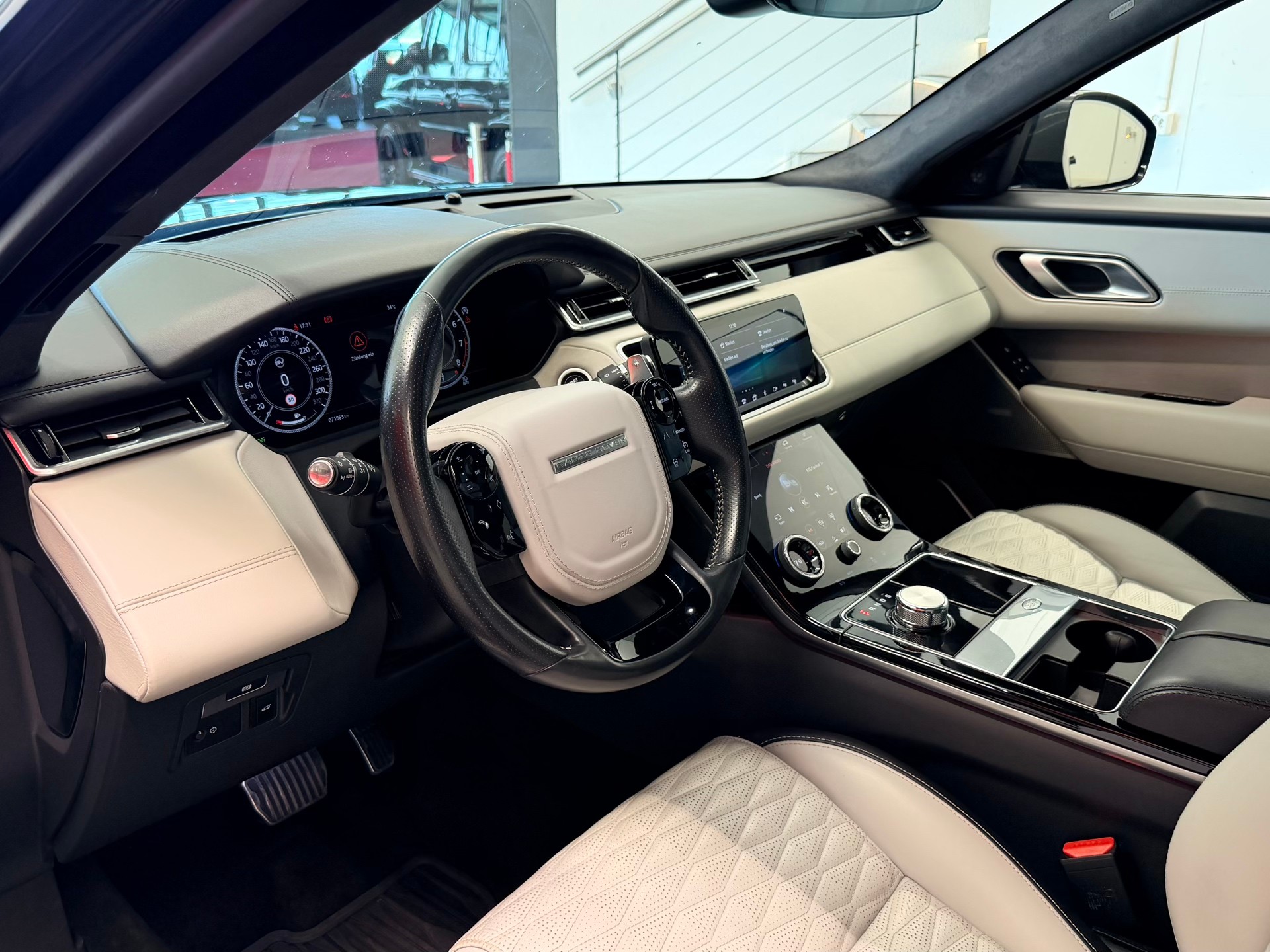 LAND ROVER Range Rover Velar SV Autobiography Dyn. Edition A.-image-11