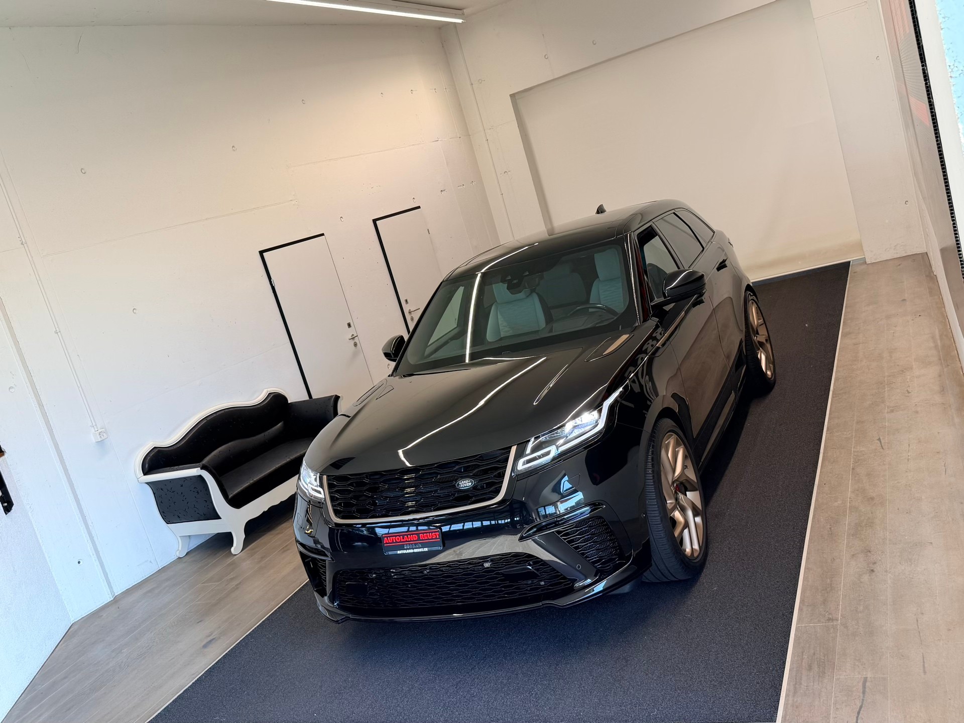 LAND ROVER Range Rover Velar SV Autobiography Dyn. Edition A.-image-3
