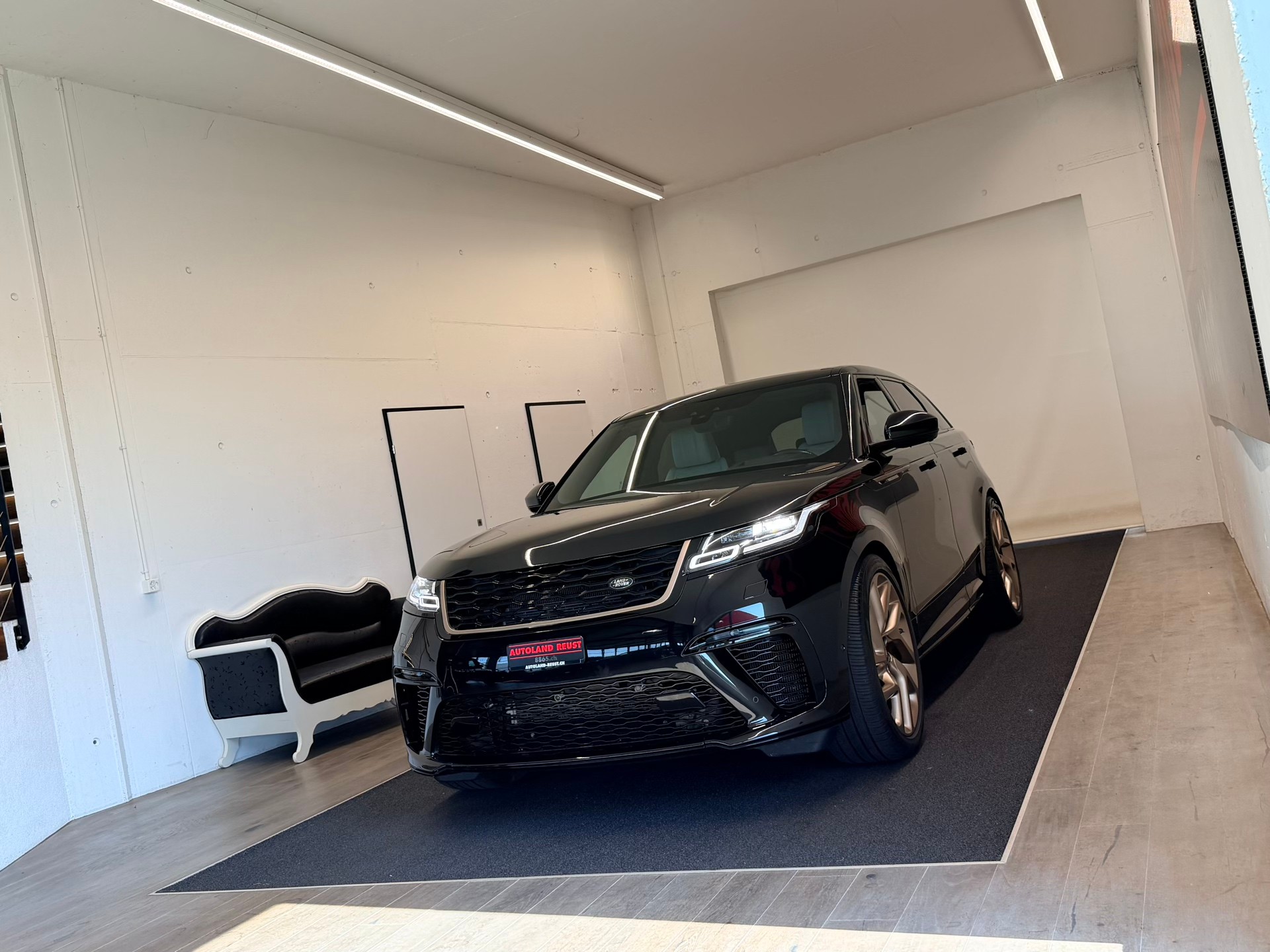 LAND ROVER Range Rover Velar SV Autobiography Dyn. Edition A.-image-2