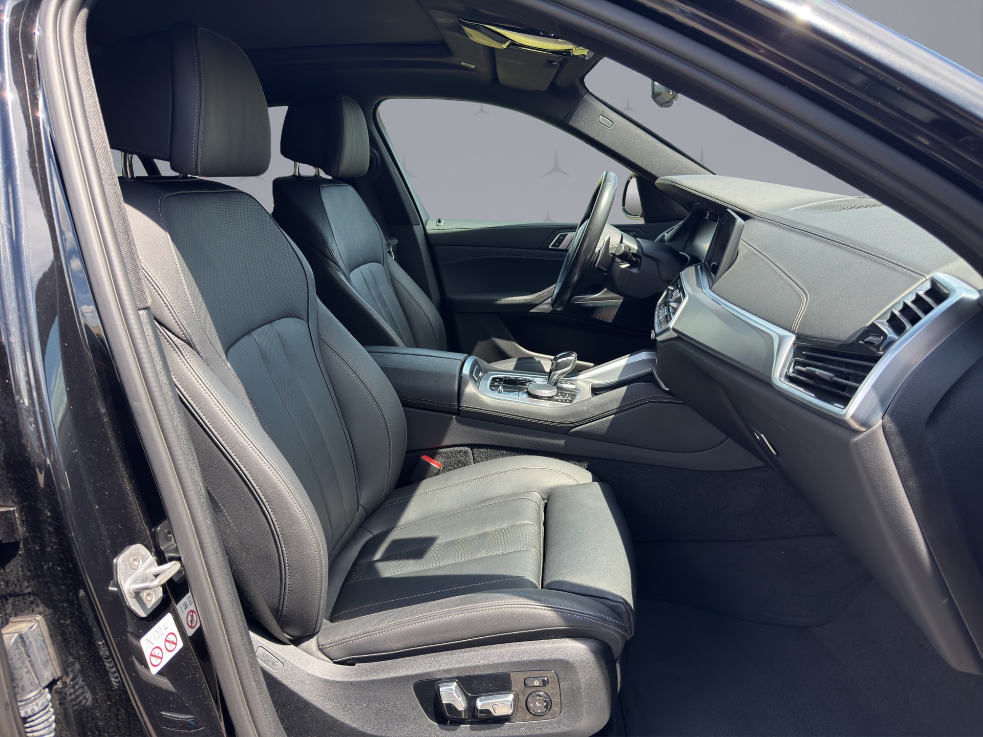 BMW X6 40d xDrive MSport-image-14