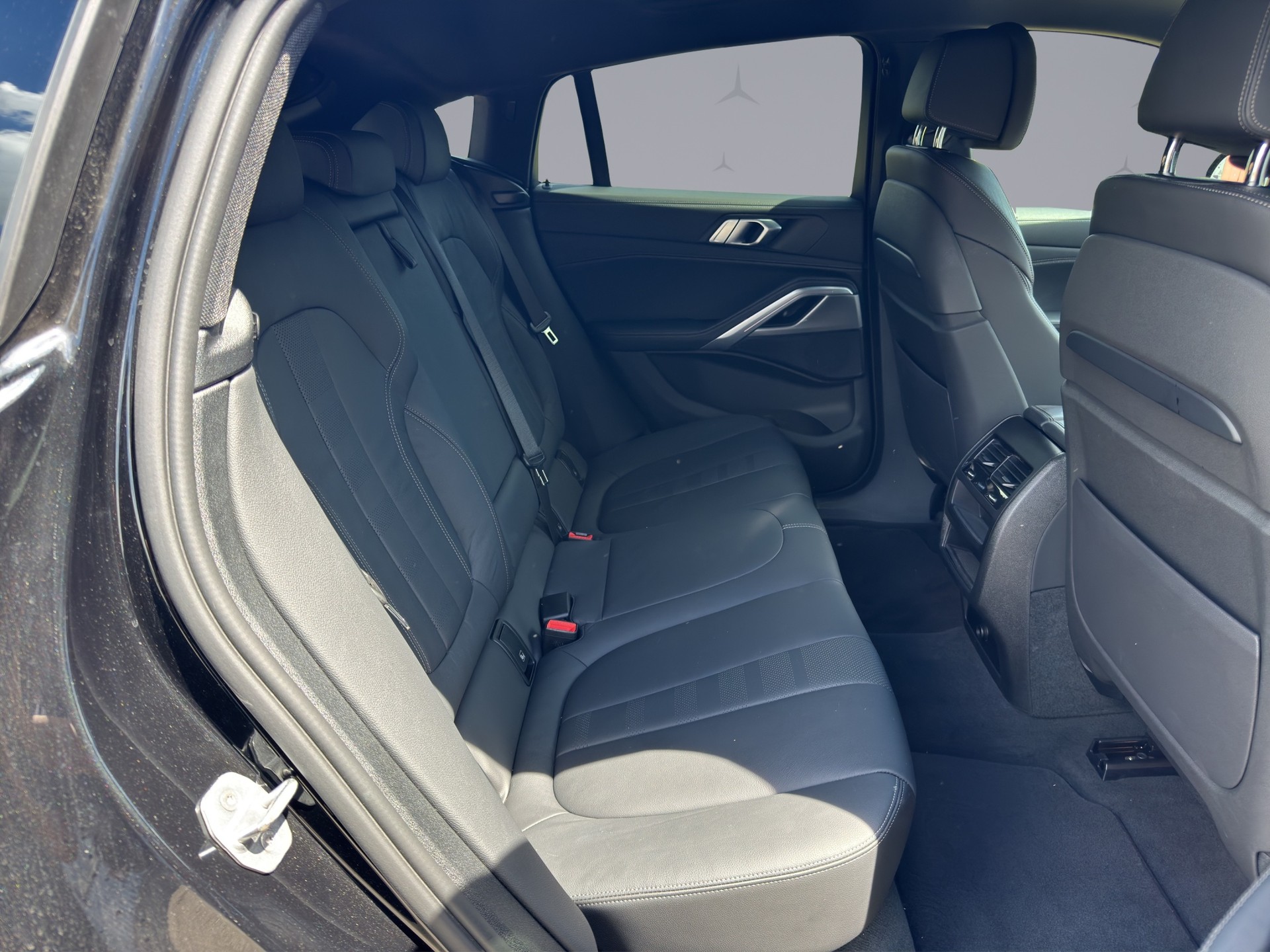 BMW X6 40d xDrive MSport-image-15