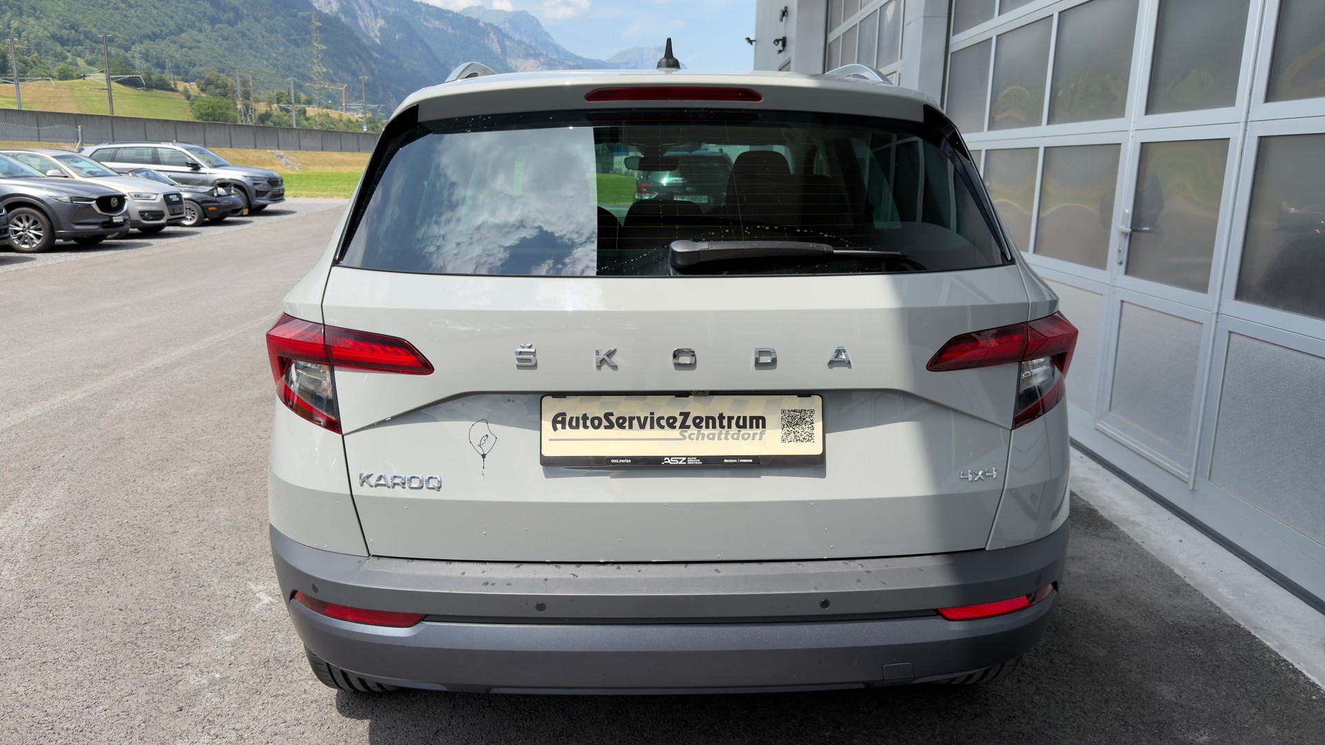 SKODA Karoq 2.0 TDI Clever 4x4 DSG-image-2