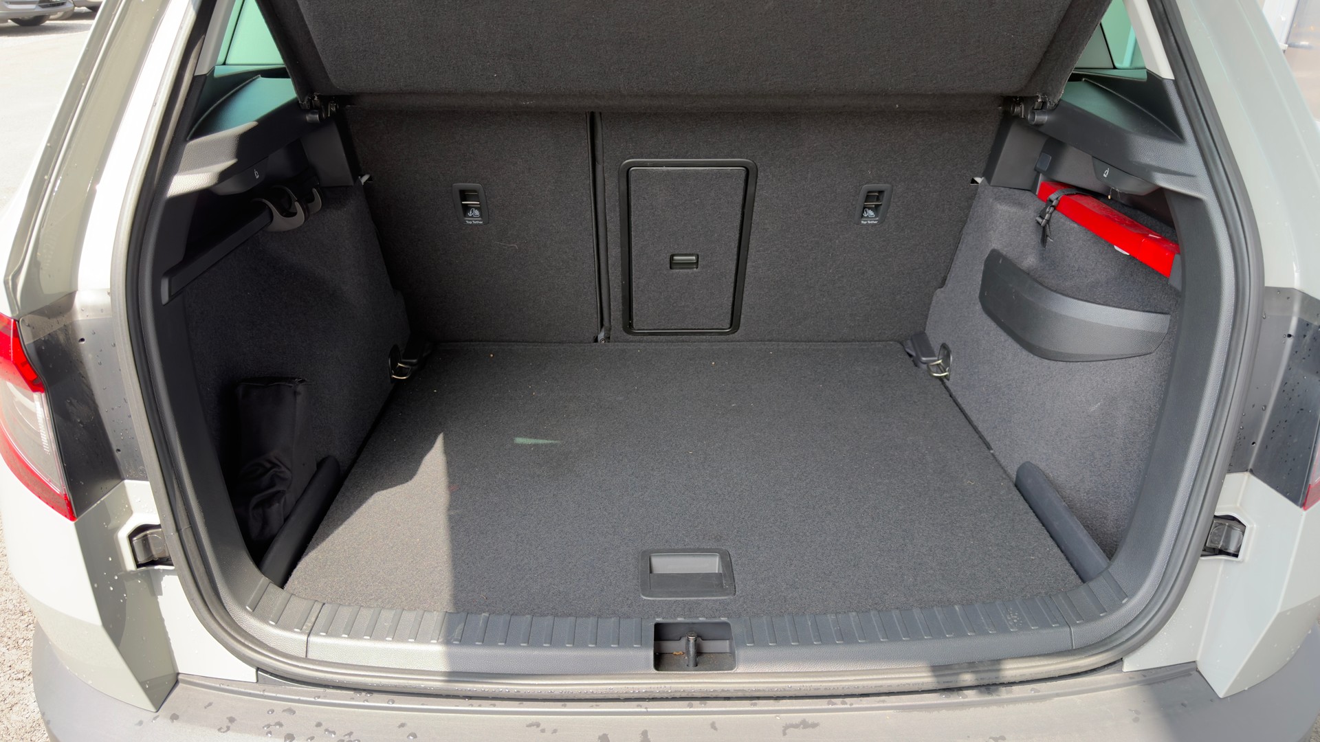 SKODA Karoq 2.0 TDI Clever 4x4 DSG-image-4
