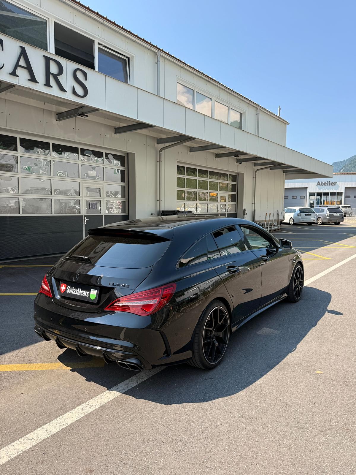 MERCEDES-BENZ CLA Shooting Brake 45 AMG 4Matic Speedshift-image-4