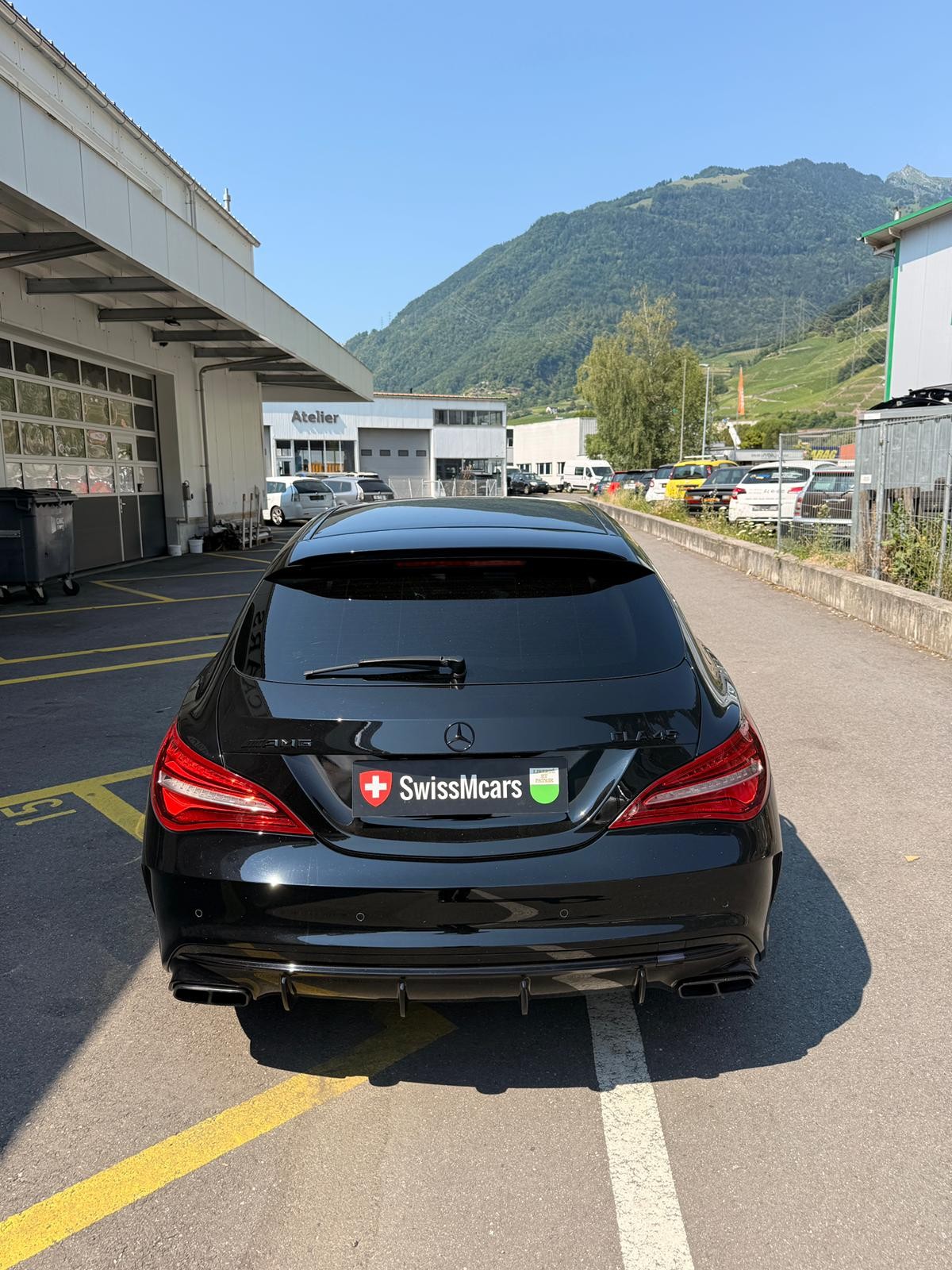 MERCEDES-BENZ CLA Shooting Brake 45 AMG 4Matic Speedshift-image-5