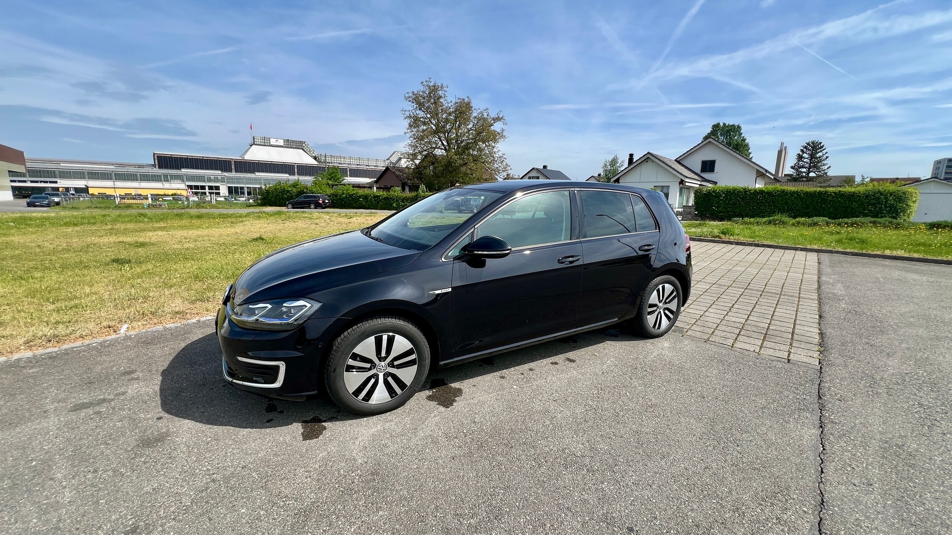 VW e-Golf-image-1