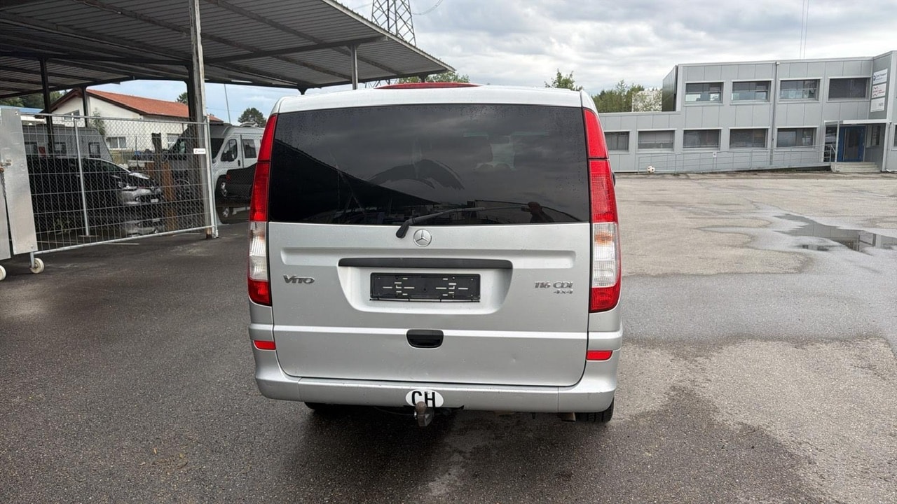 MERCEDES-BENZ Vito 116 CDI Blue Efficiency EL 4Matic A-image-5