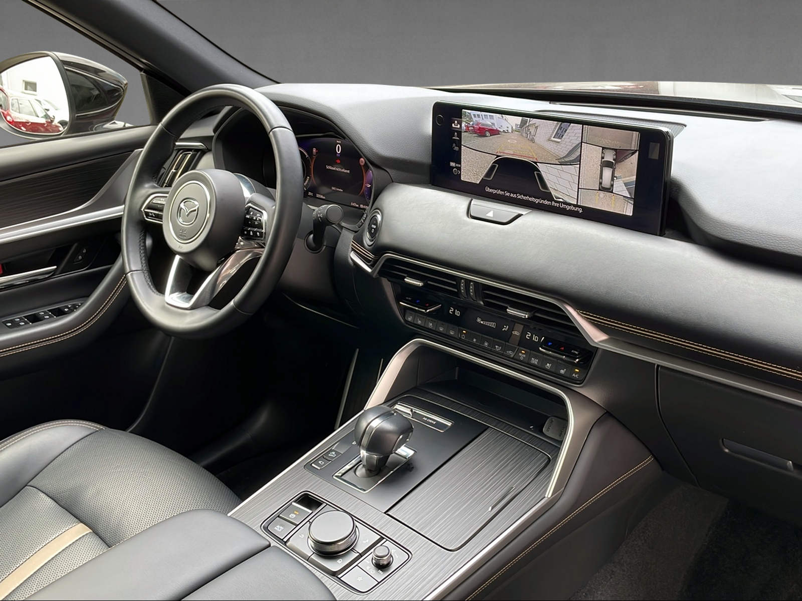 MAZDA CX-80 2.5 PHEV Homura Plus-image-9
