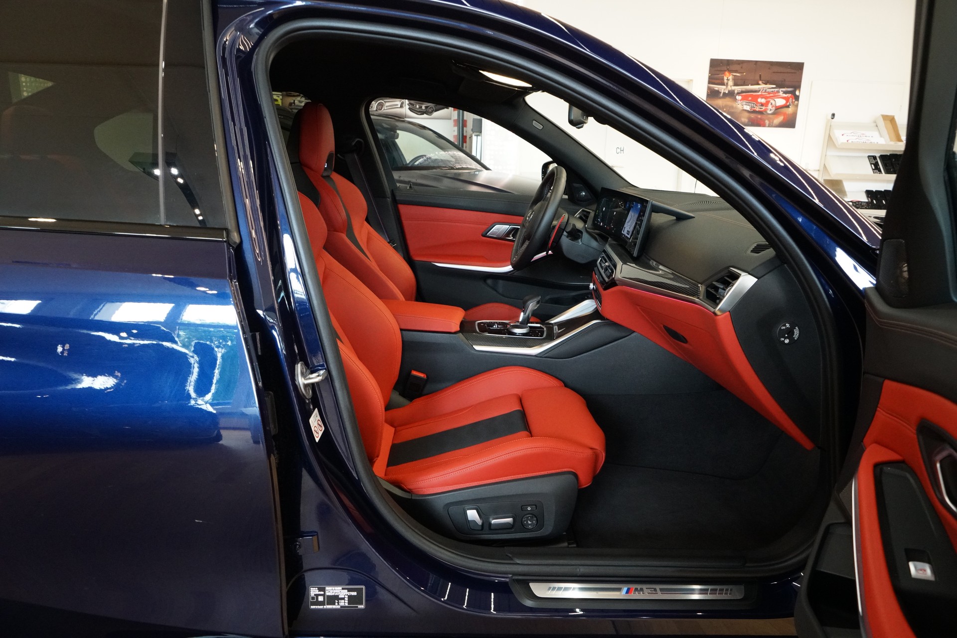 BMW M3 Competition M xDrive-image-18