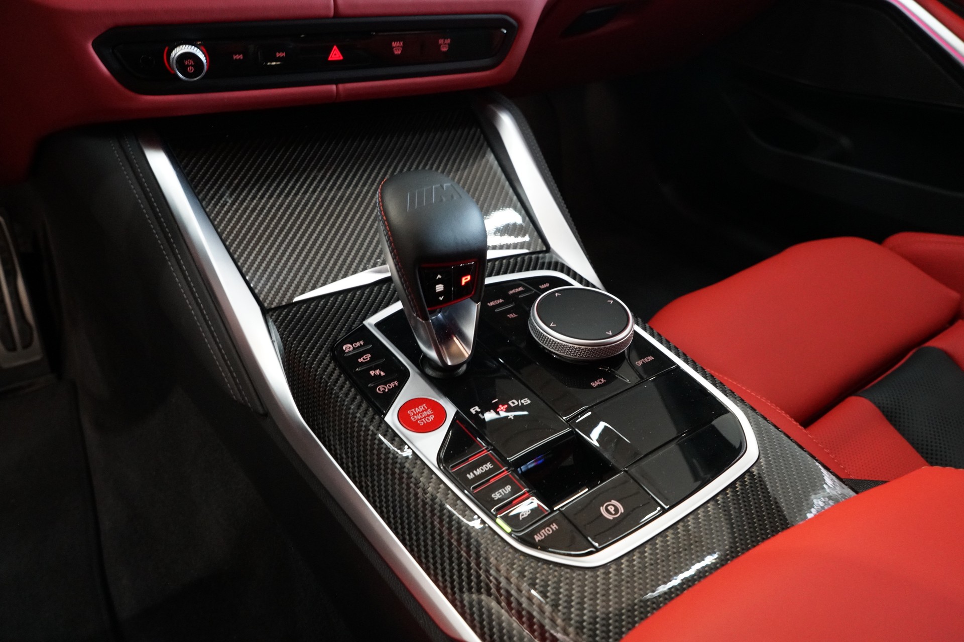 BMW M3 Competition M xDrive-image-13