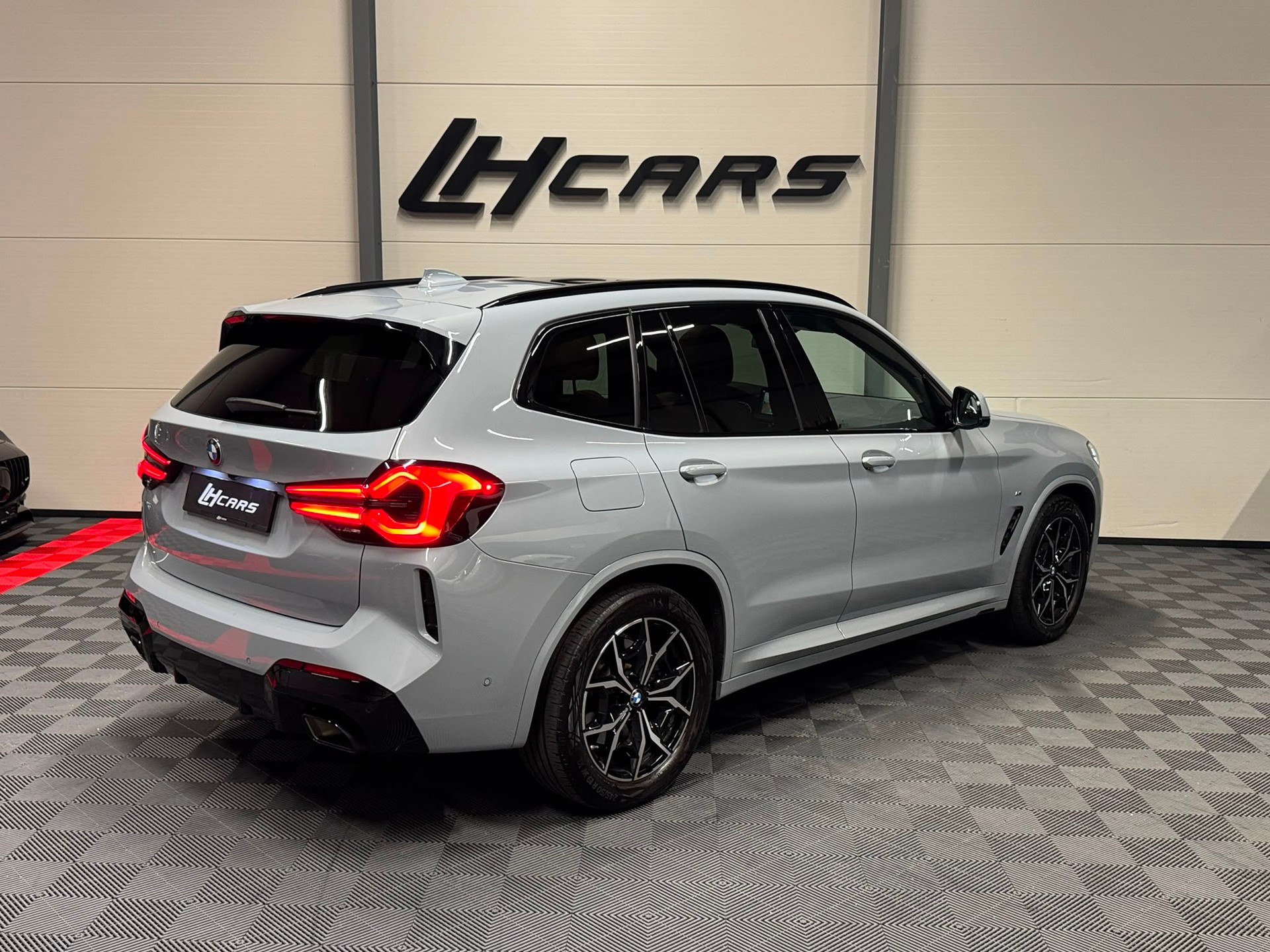 BMW X3 20d xDrive M-Sport-image-3