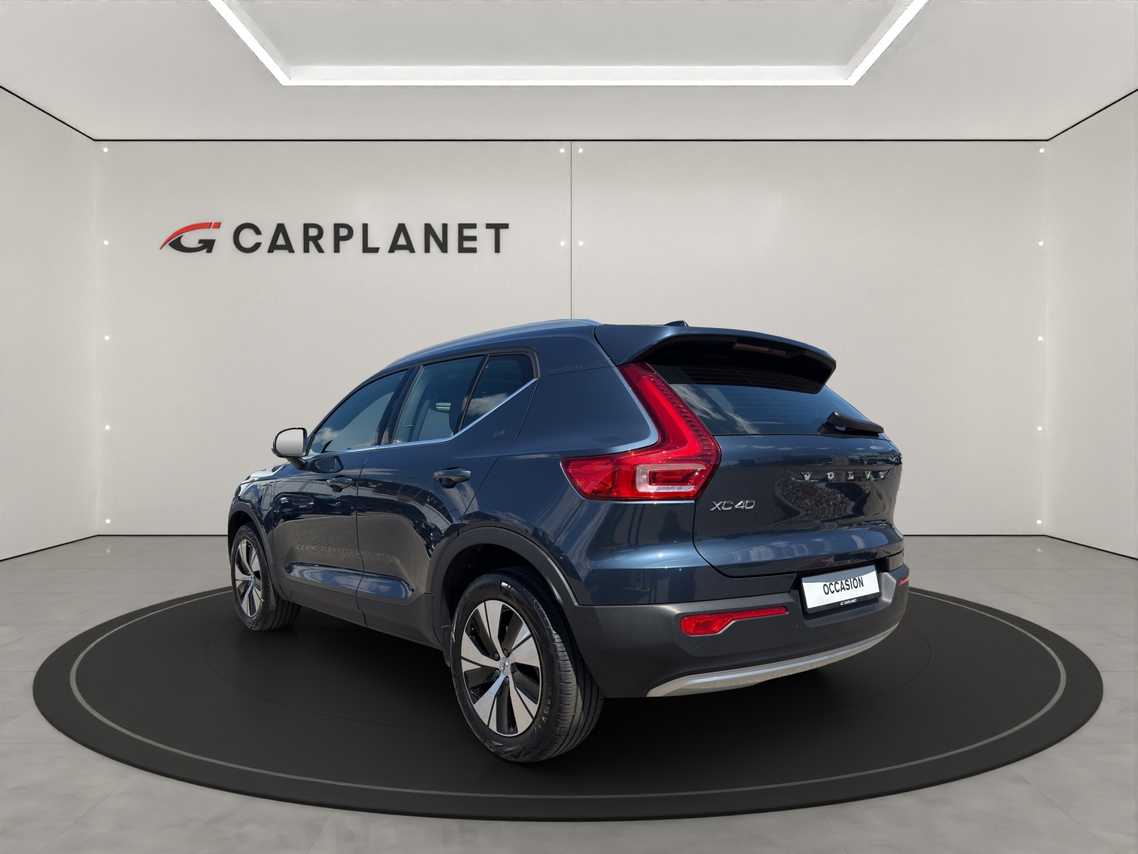 VOLVO XC40 1.5 T5 TE Momentum-image-3