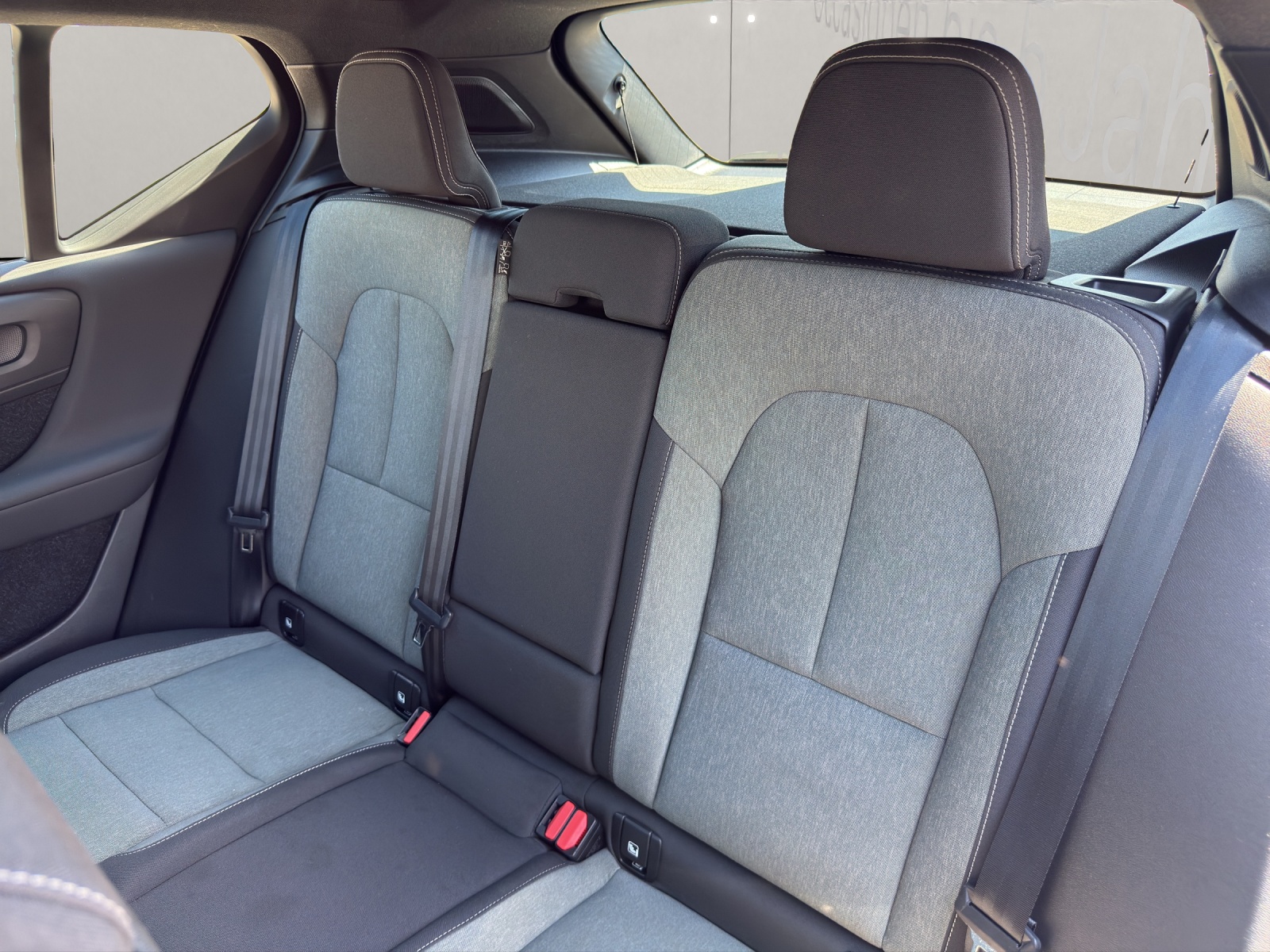 VOLVO XC40 1.5 T5 TE Momentum-image-11