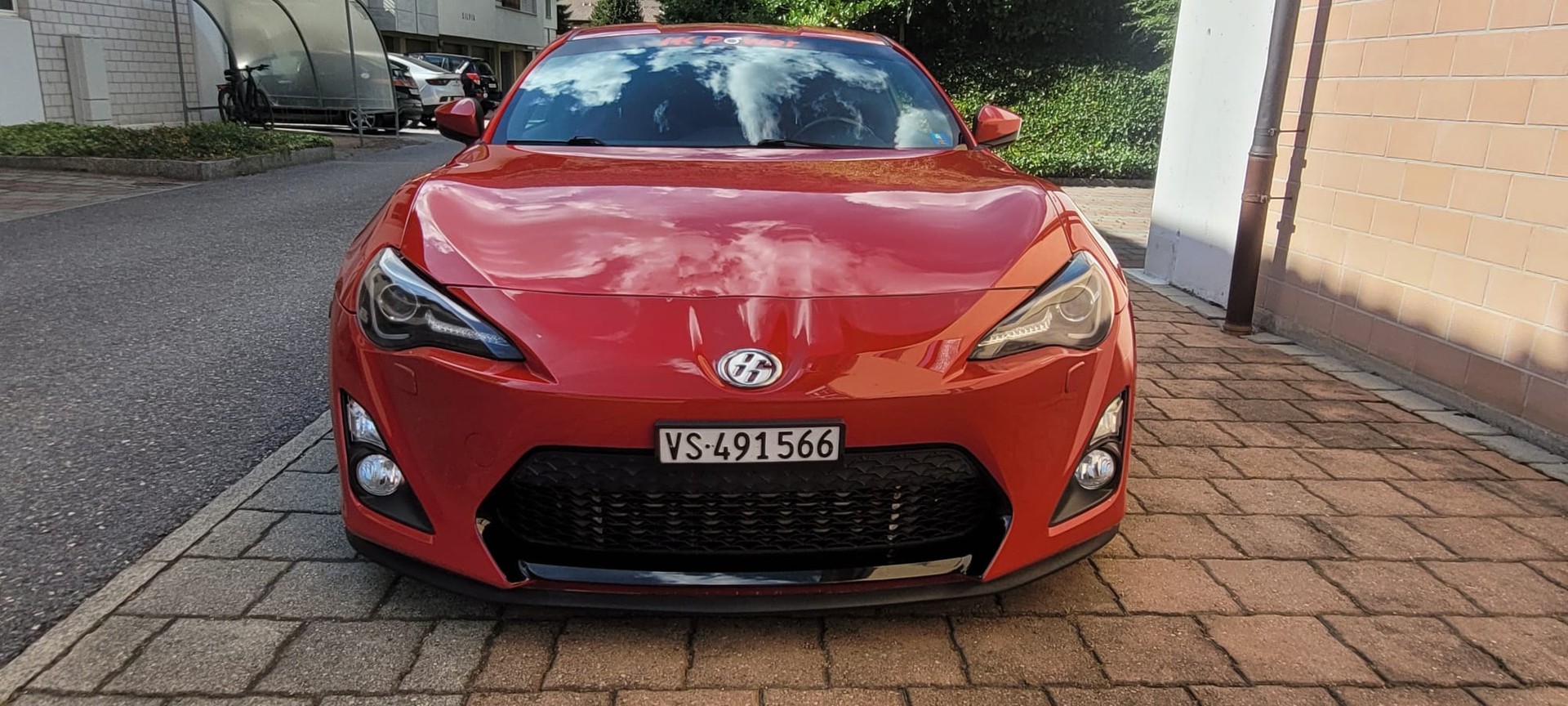 TOYOTA GT 86-image-3